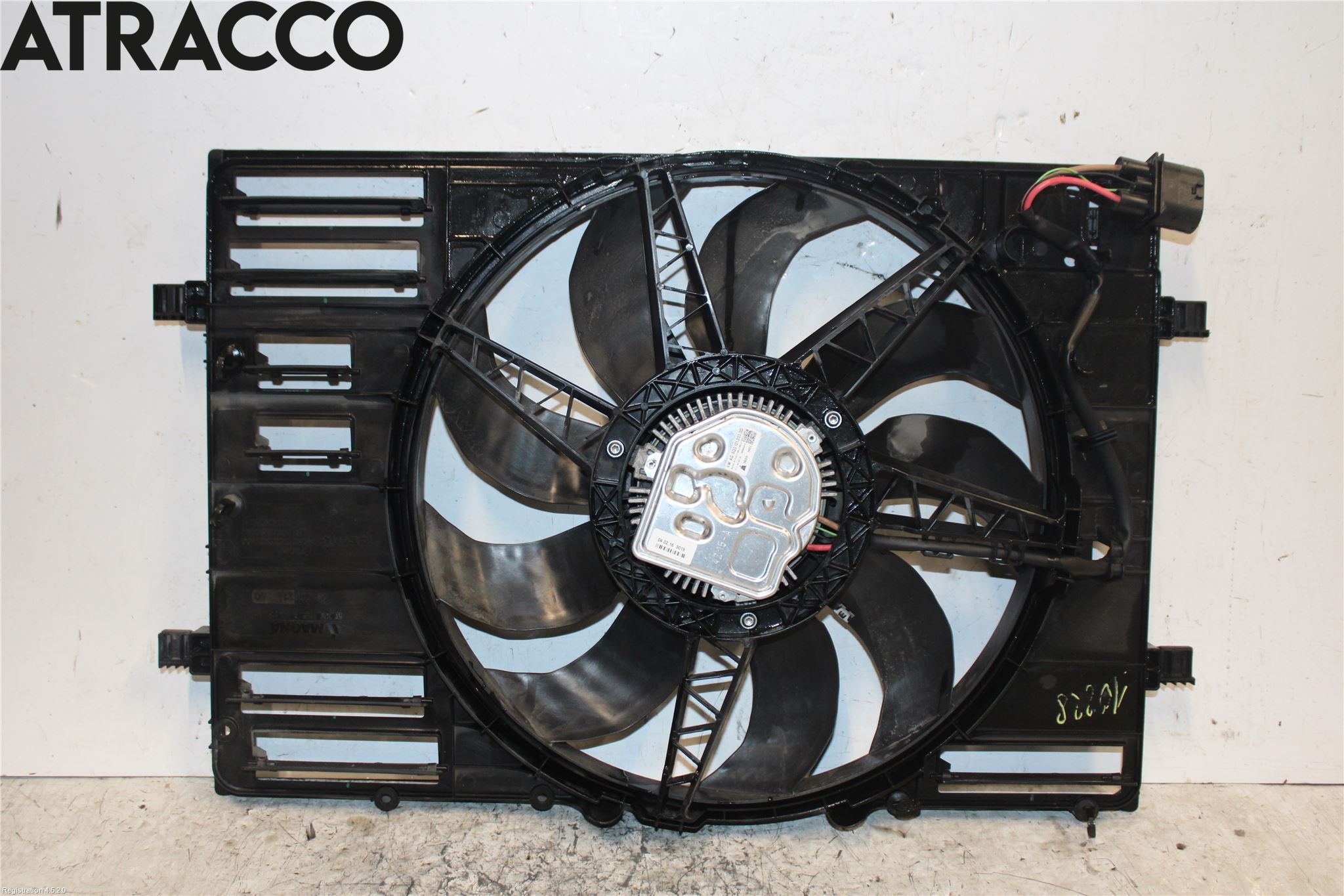 Volkswagen VW PASSAT 15-19 Kjølevifte Elektrisk