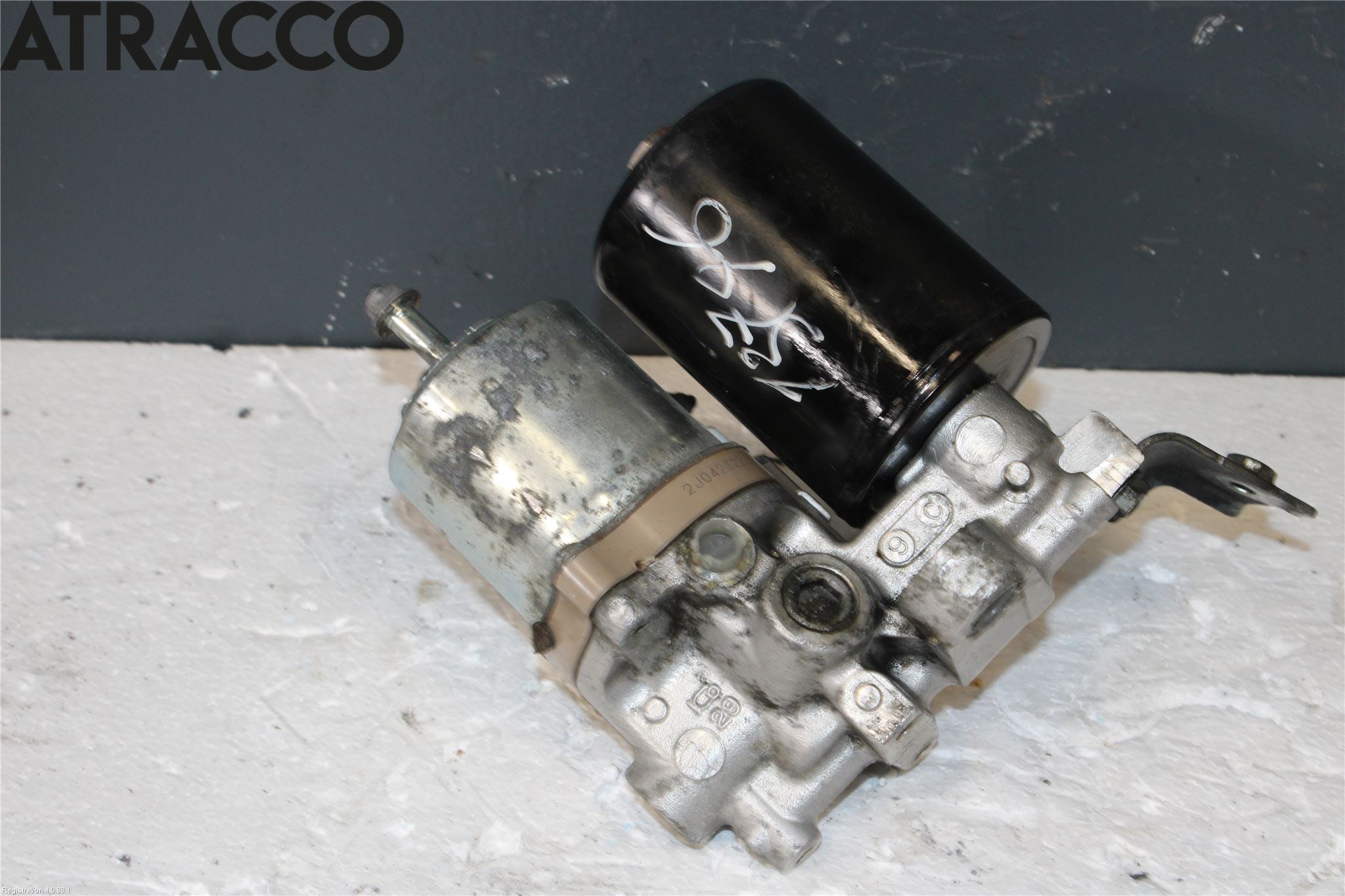 Toyota YARIS XP130 12-14 Bryter Parkeringsbrems