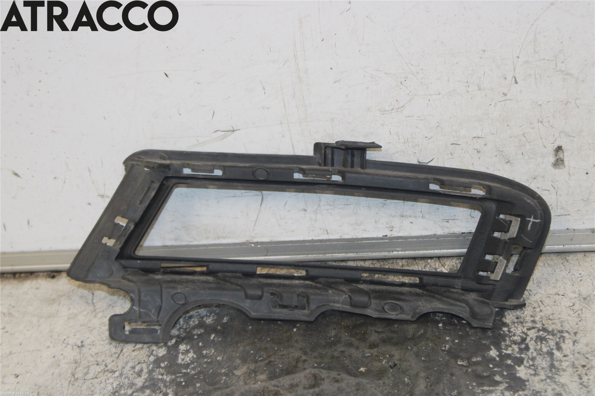 Volkswagen VW GOLF / E-GOLF VII 13-20 Grilldel Høyre