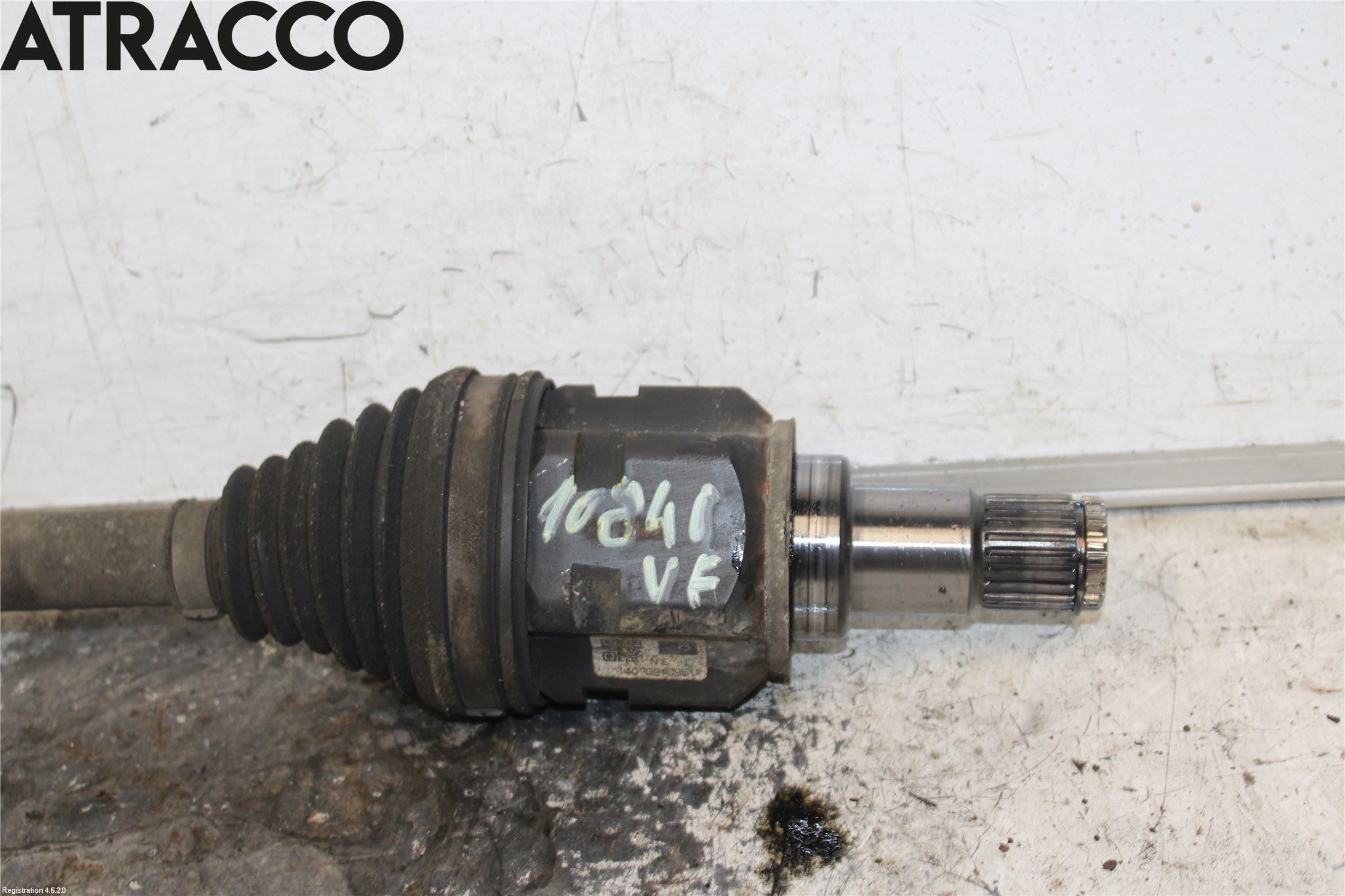 Lexus CT 200h Drivaksel Foran Kompl Venstre