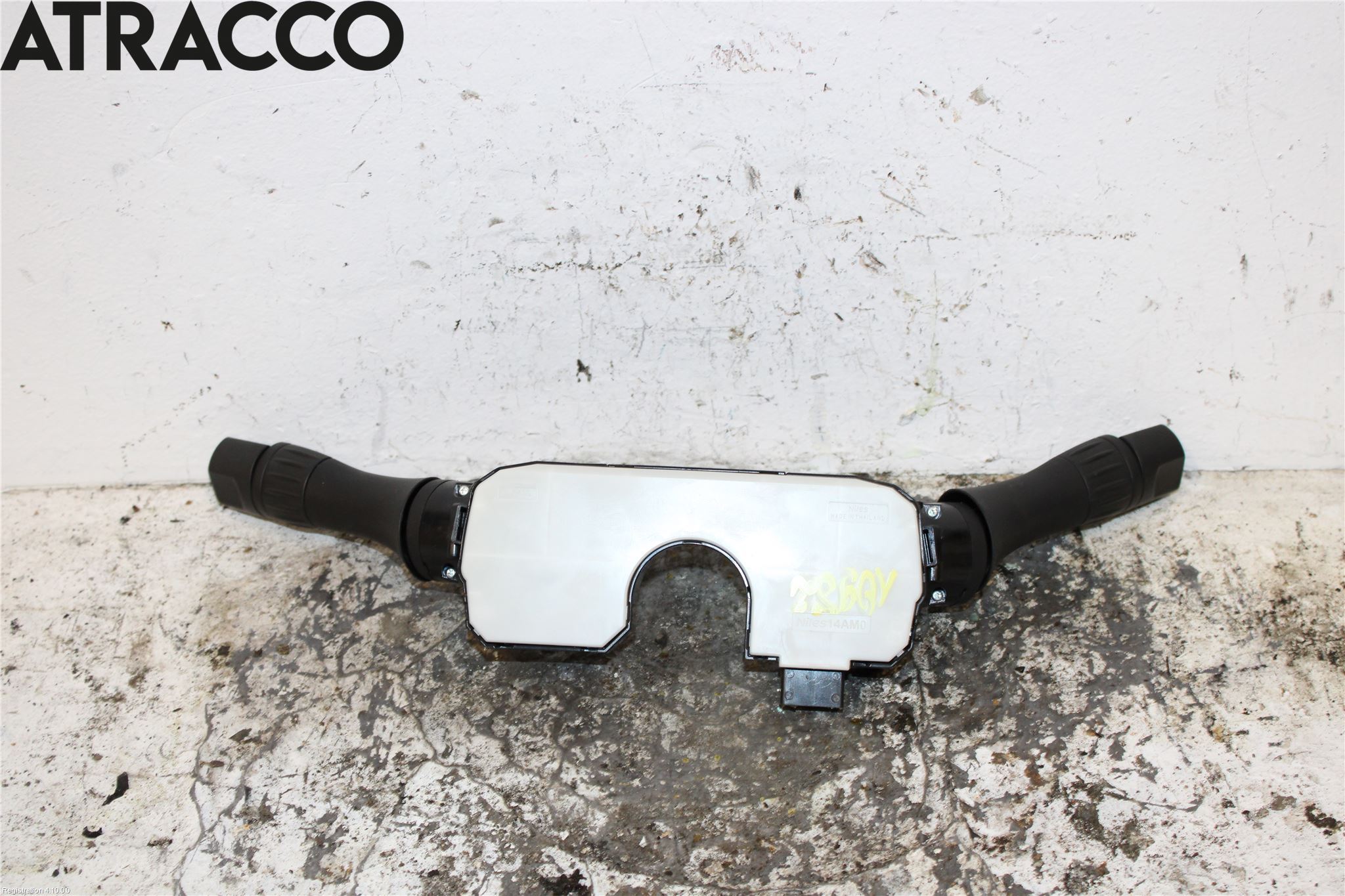 Nissan LEAF 11-17 Bryter Ratt Kombi H Og V