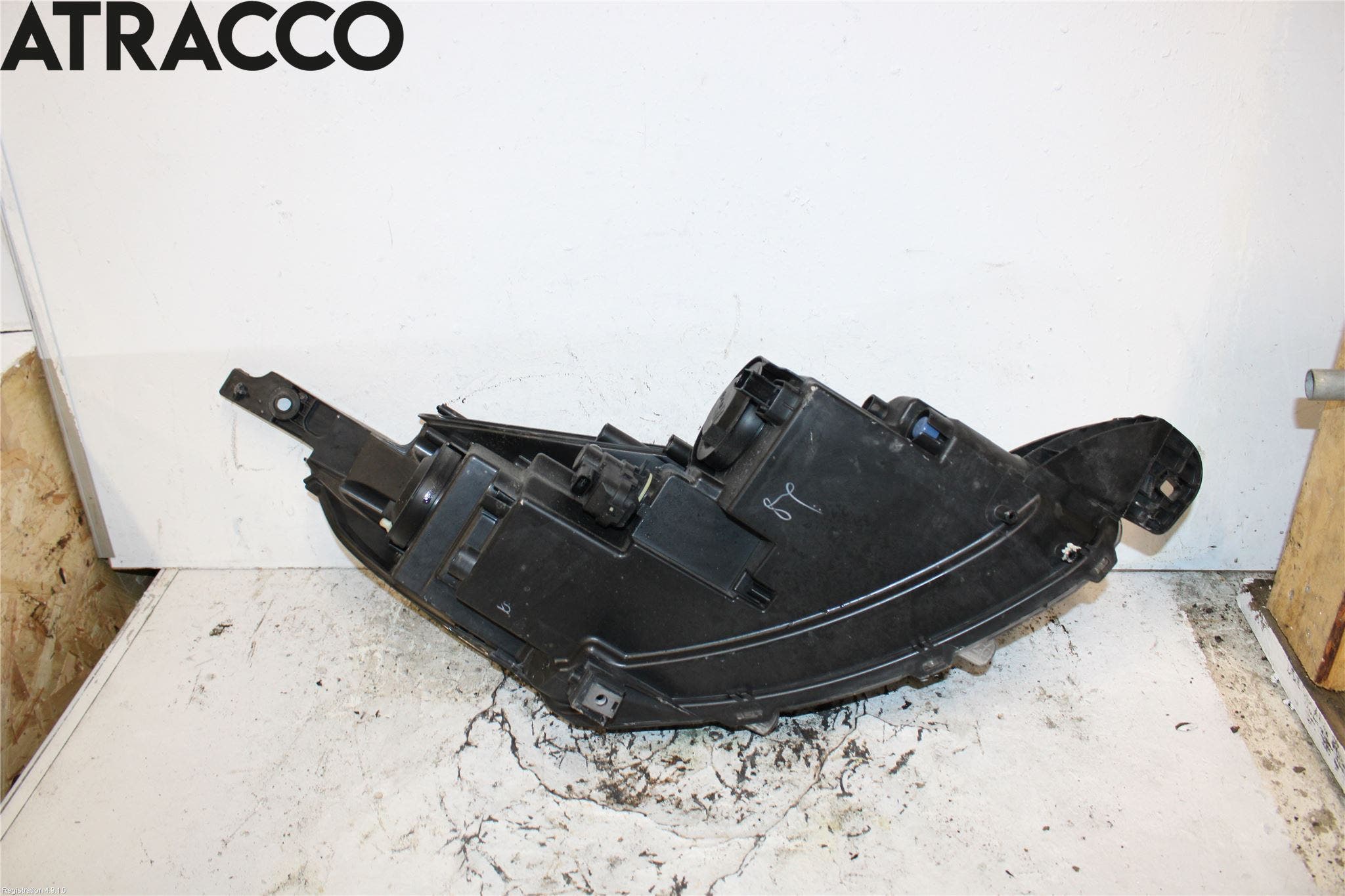 Peugeot 2008 13-20 Frontlykt Venstre