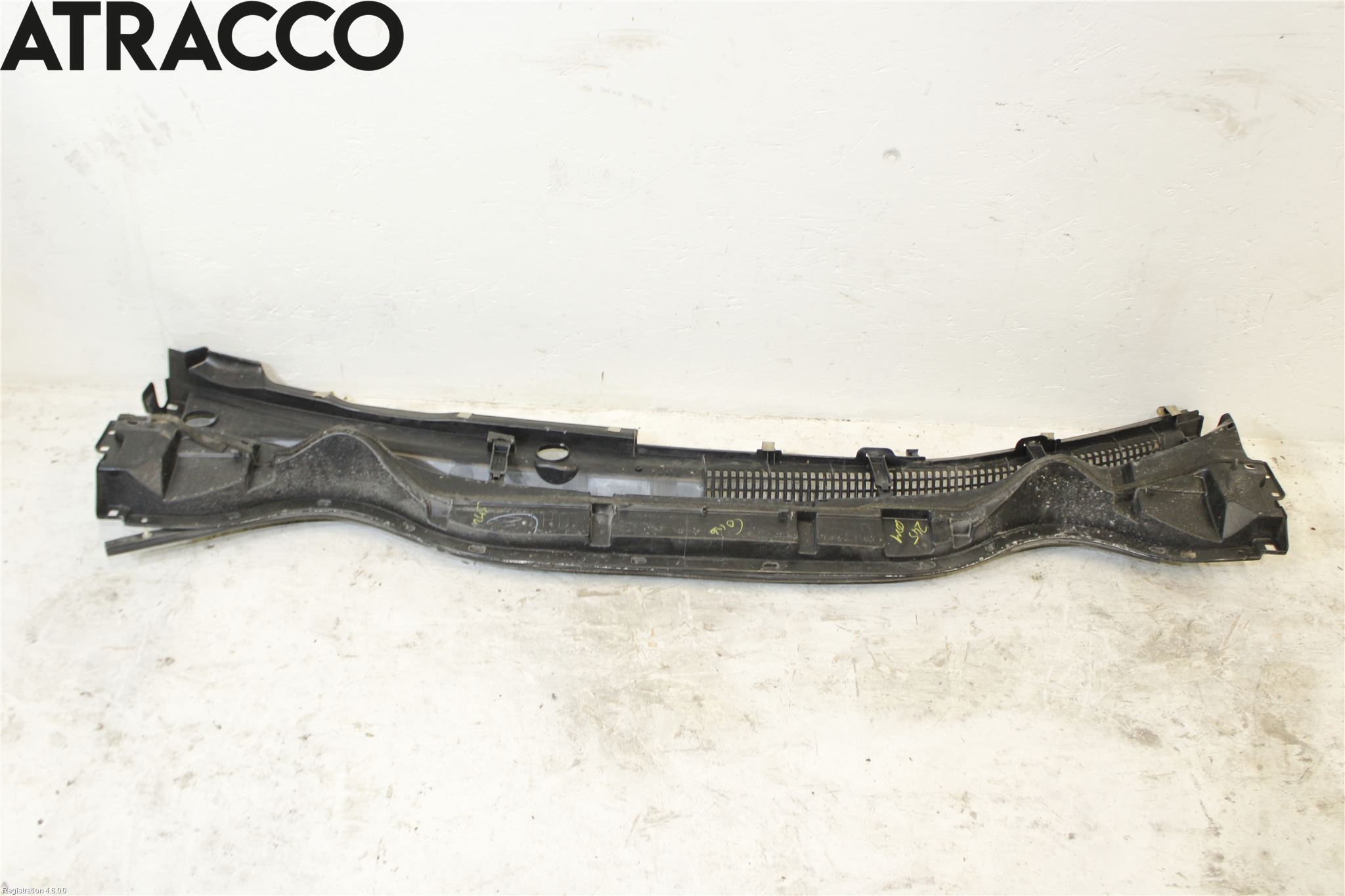 Toyota AURIS 13-19 Visker Deksel-Grill-Under Frr