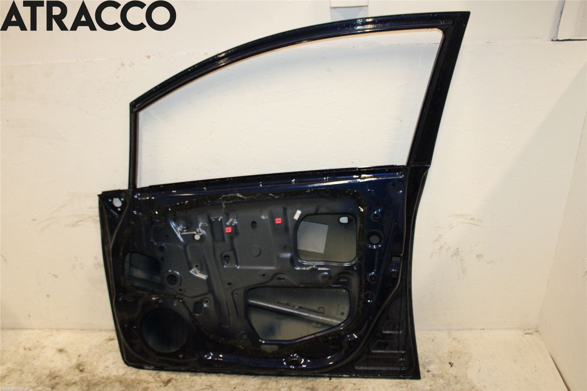 Toyota AURIS 10-12 Dør 4D Foran Venstre