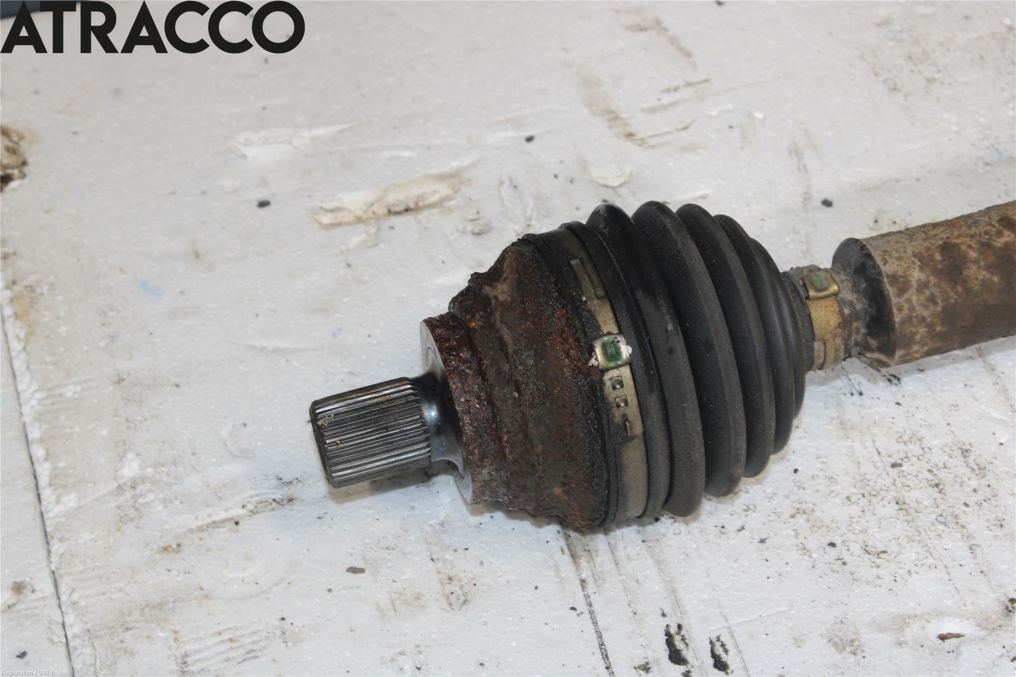 Volkswagen VW GOLF VI 09-13 Drivaksel Foran Kompl Høyre