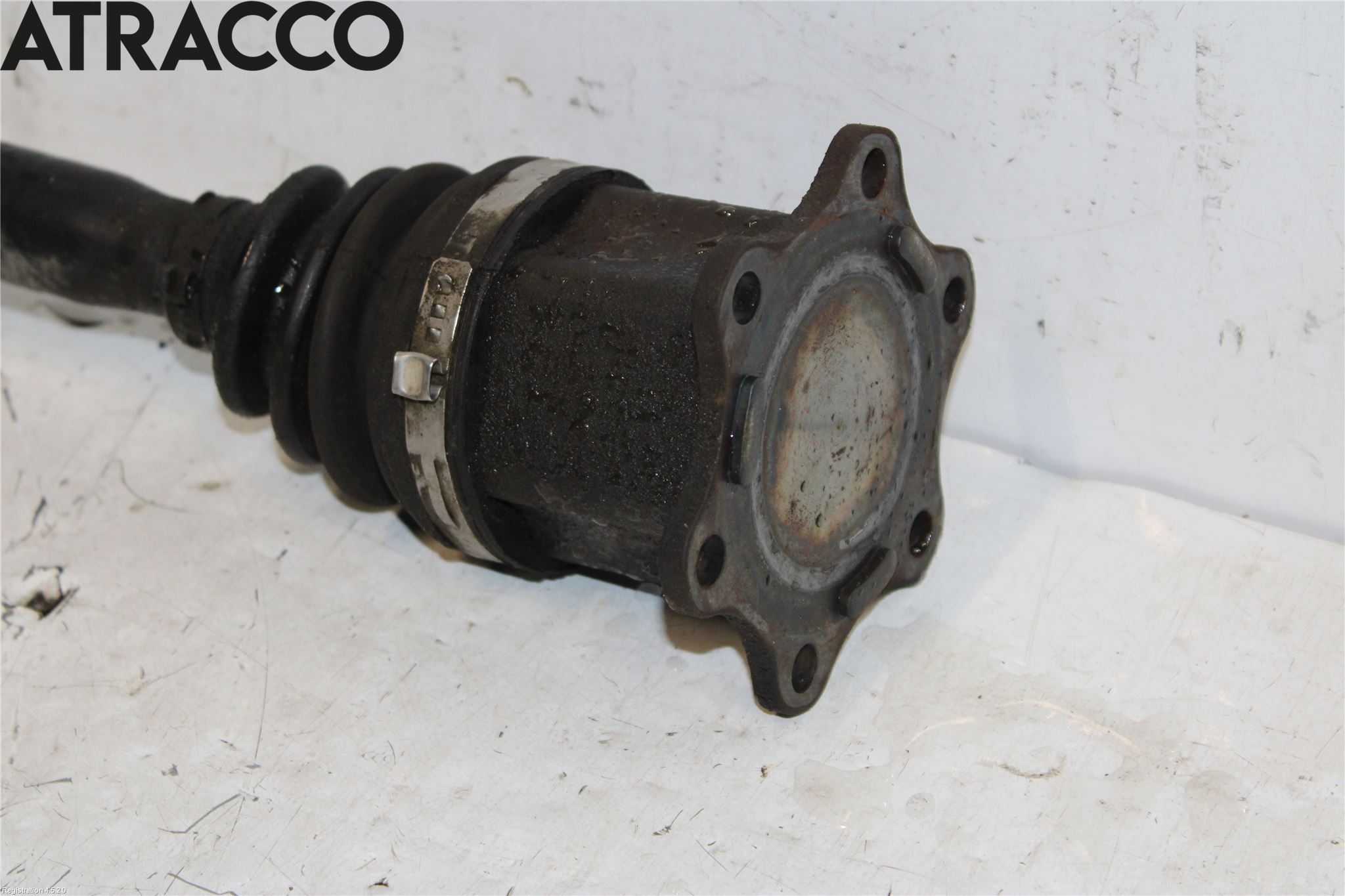 Audi A4/S4 05-07 Drivaksel Foran Kompl Venstre