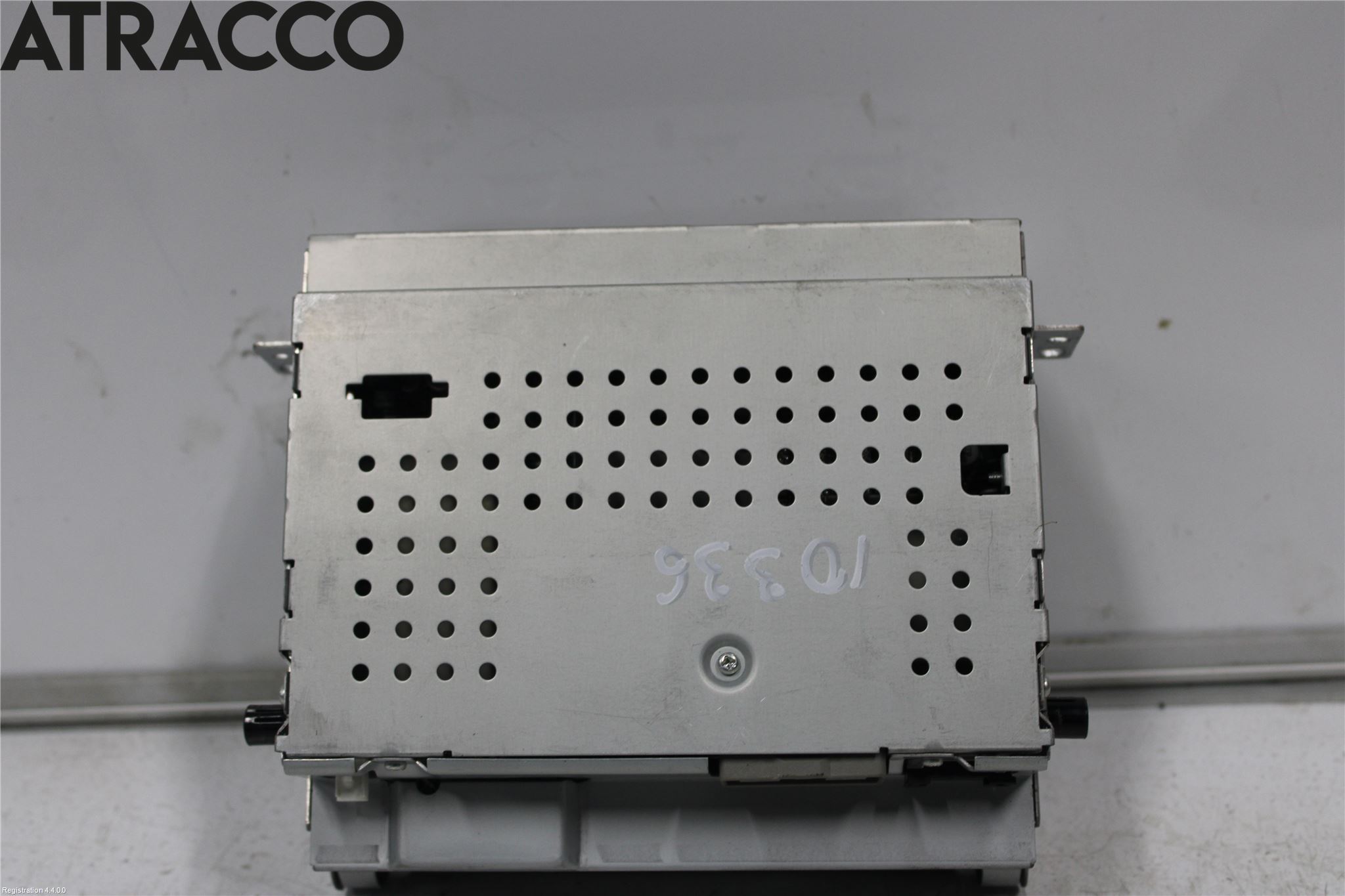 Volvo XC70 05-07 Stereo Radio Med Cd