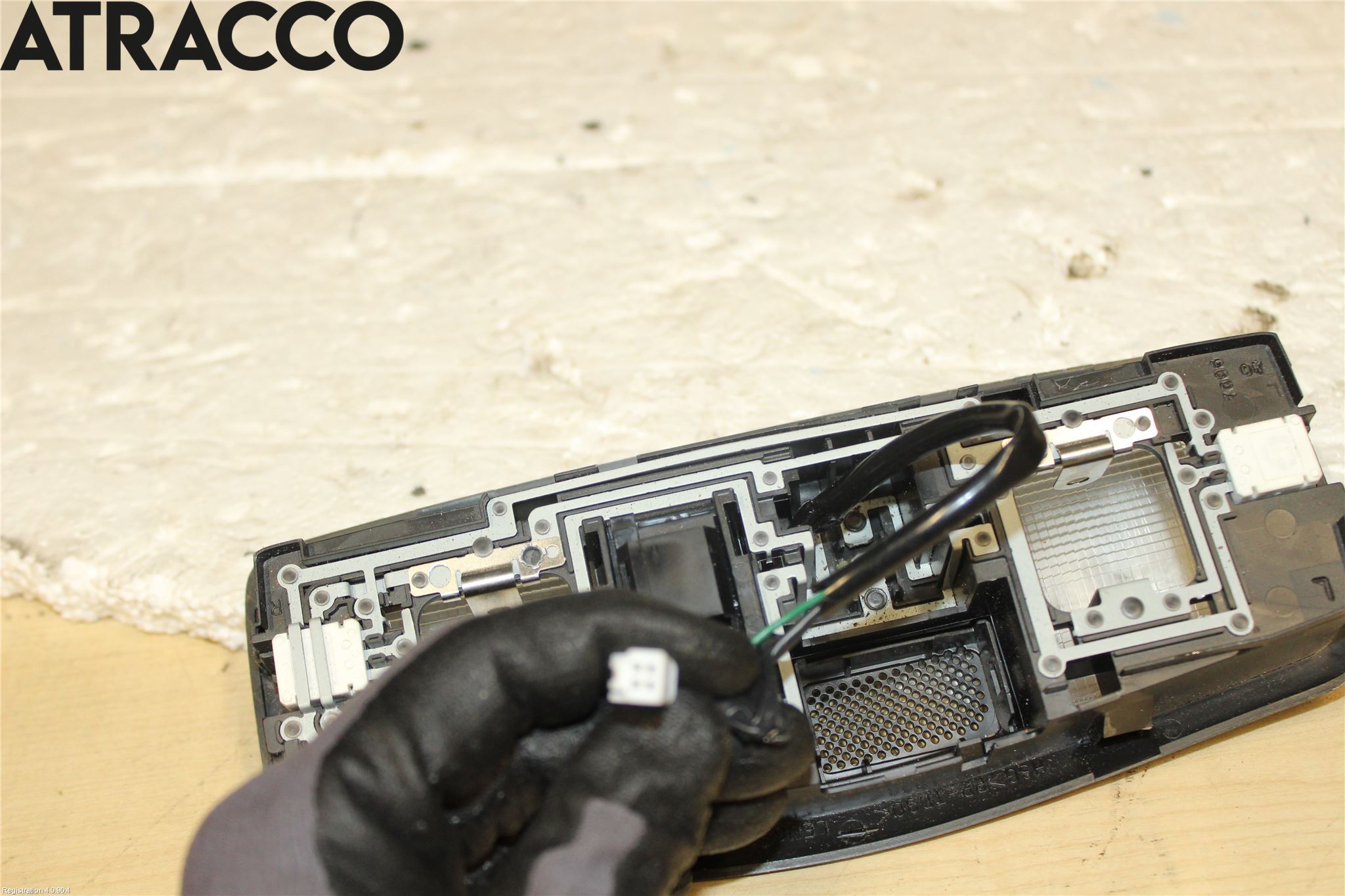 Mitsubishi OUTLANDER 13-21 Innr Taklys