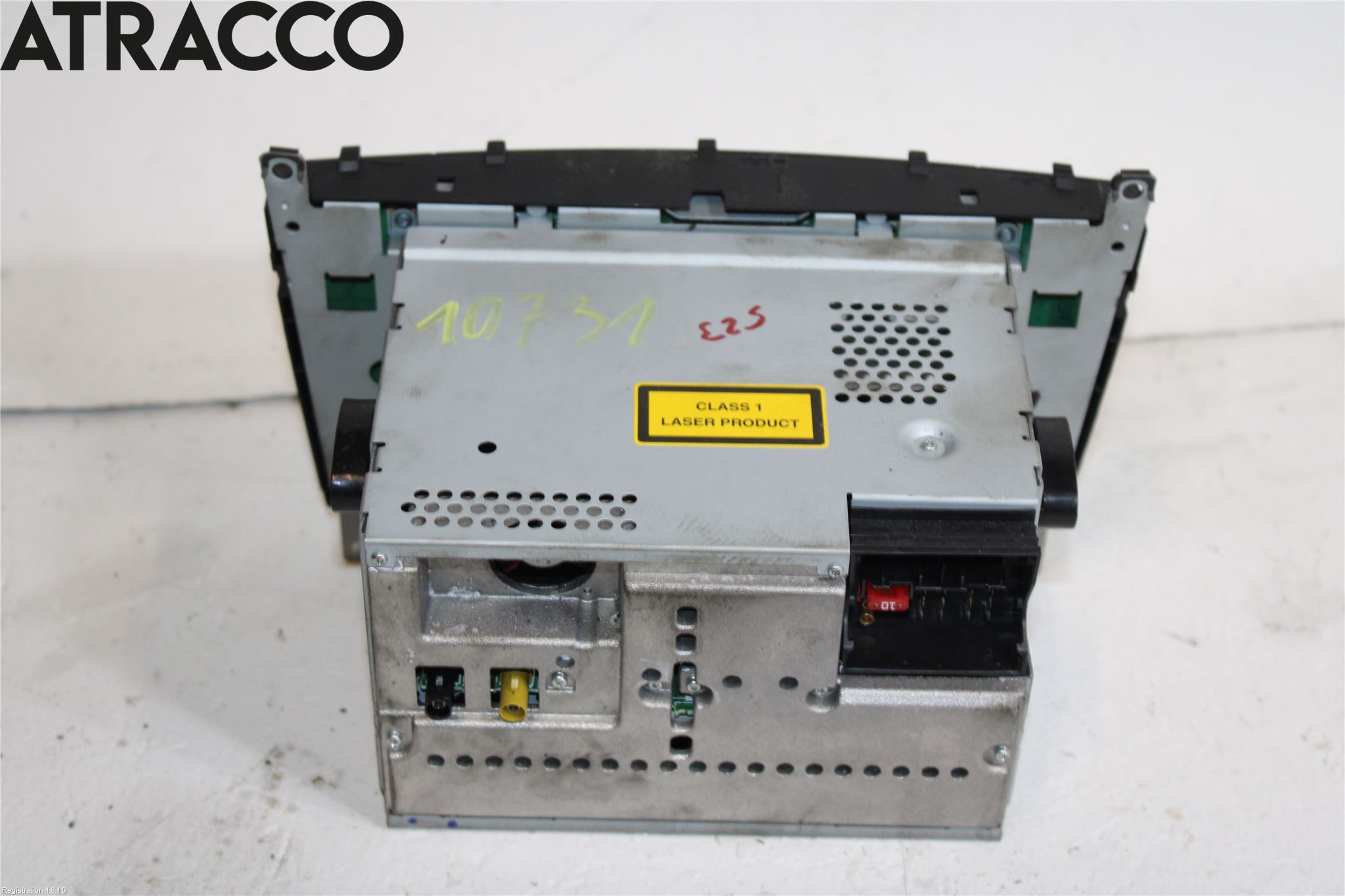 Mercedes-Benz MB C (203) 00-07 Stereo Radio Med Cd