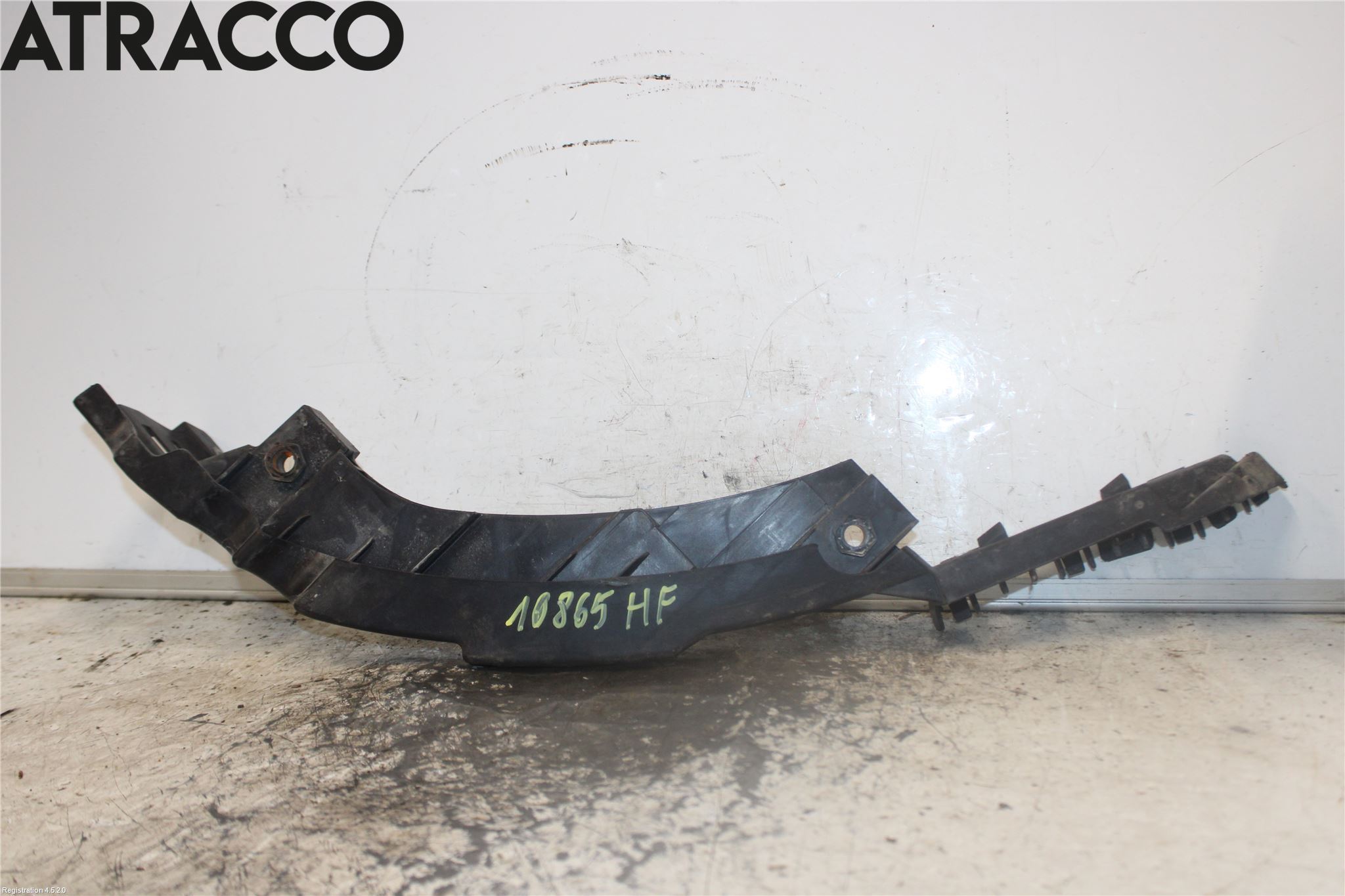 BMW 5 F10/F11/F18 09-17 Frontlykt Holder-Feste