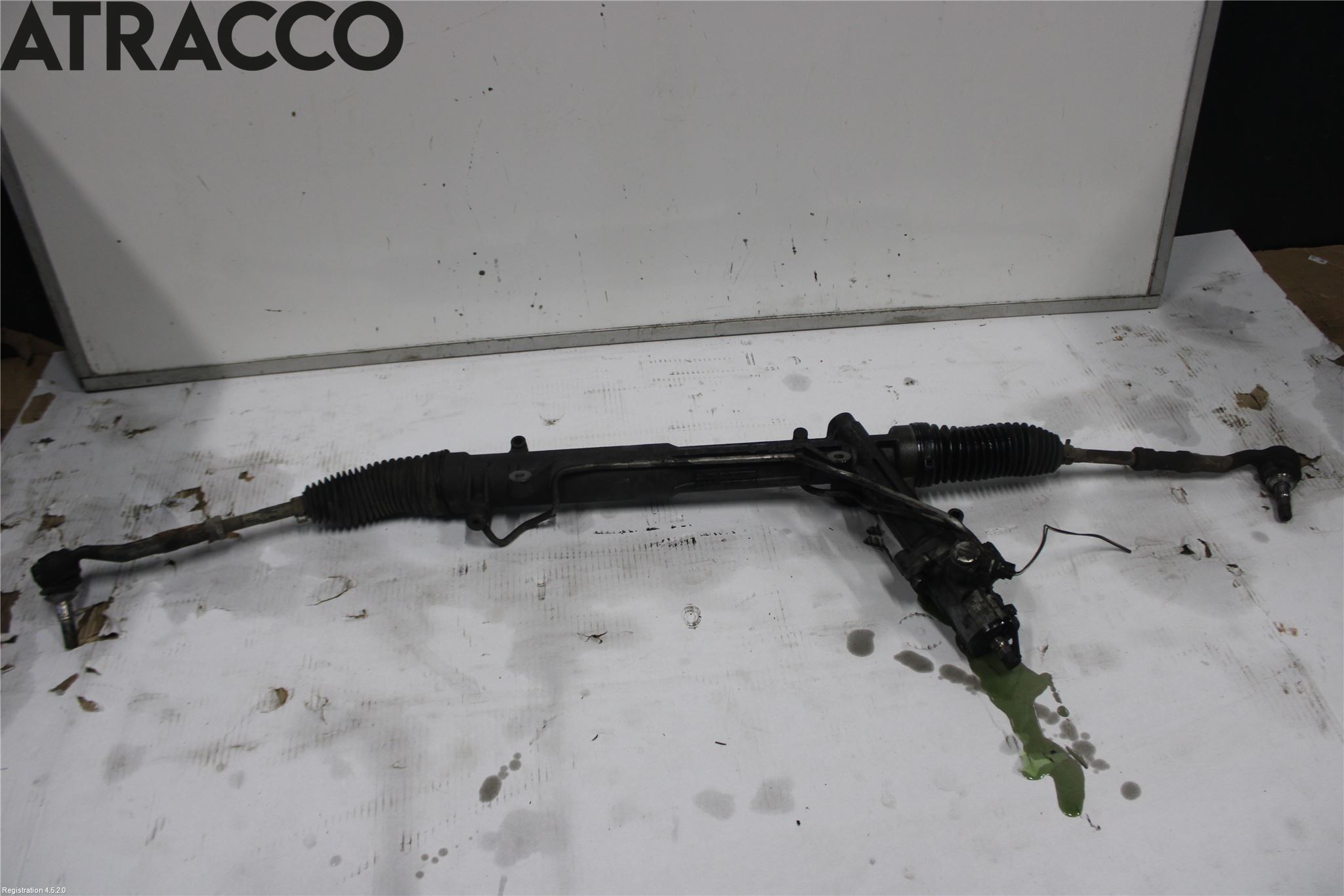 BMW 5 E60/61 Sed/Tou 02-10 Servo Snekke - Tannstang