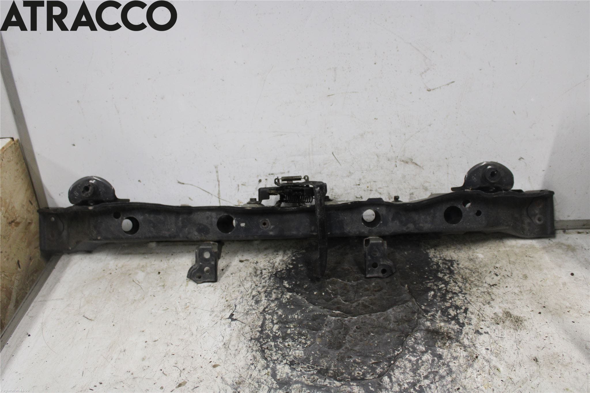 Toyota YARIS XP130 15-20 Frontplate Øvre