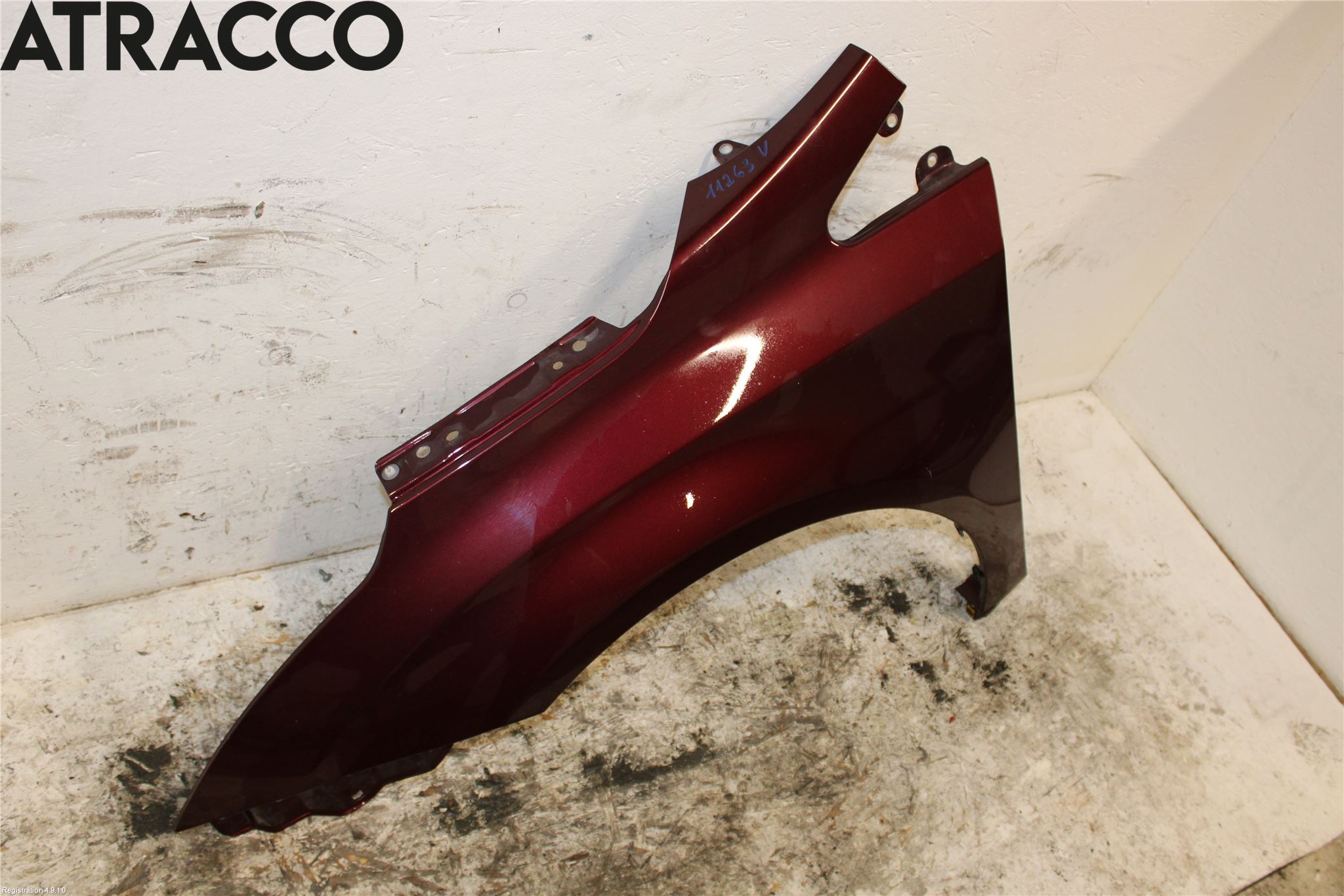 Toyota AVENSIS 09-15 Skjerm Foran Venstre