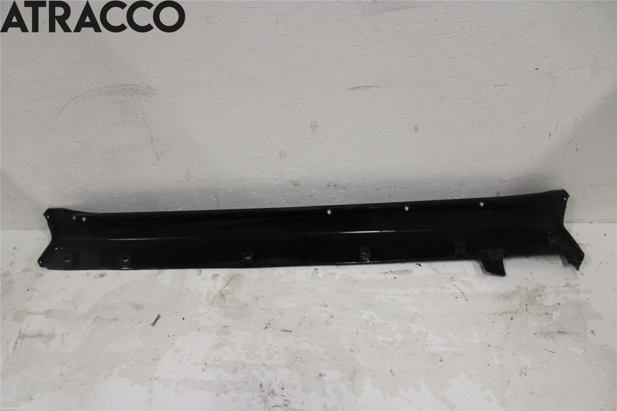 Suzuki VITARA 15- Kanalskjørt Høyre