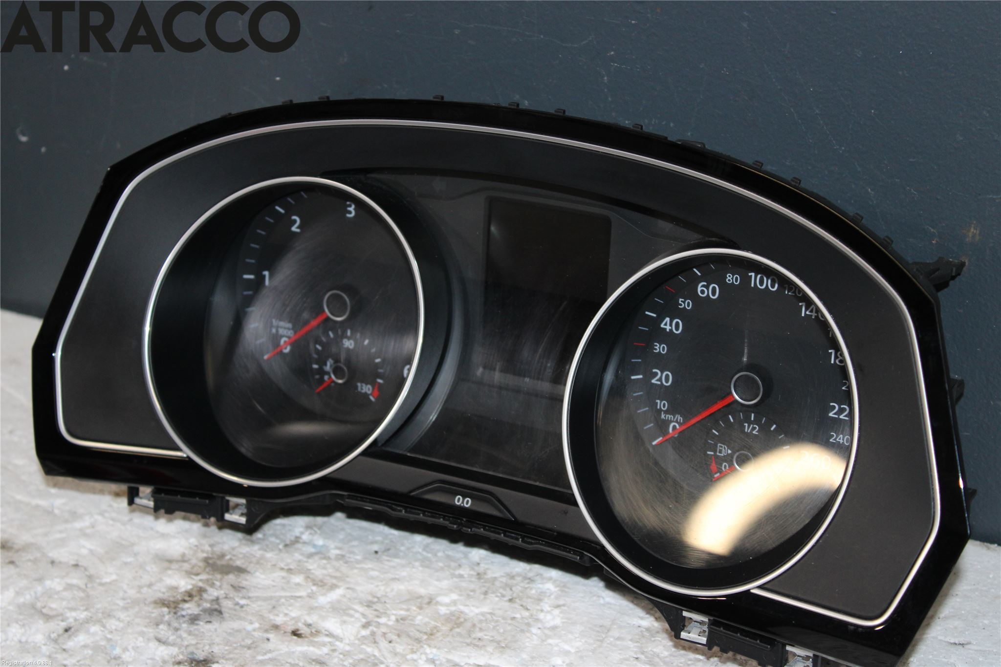 Volkswagen VW PASSAT 15-19 Instr Speedometer