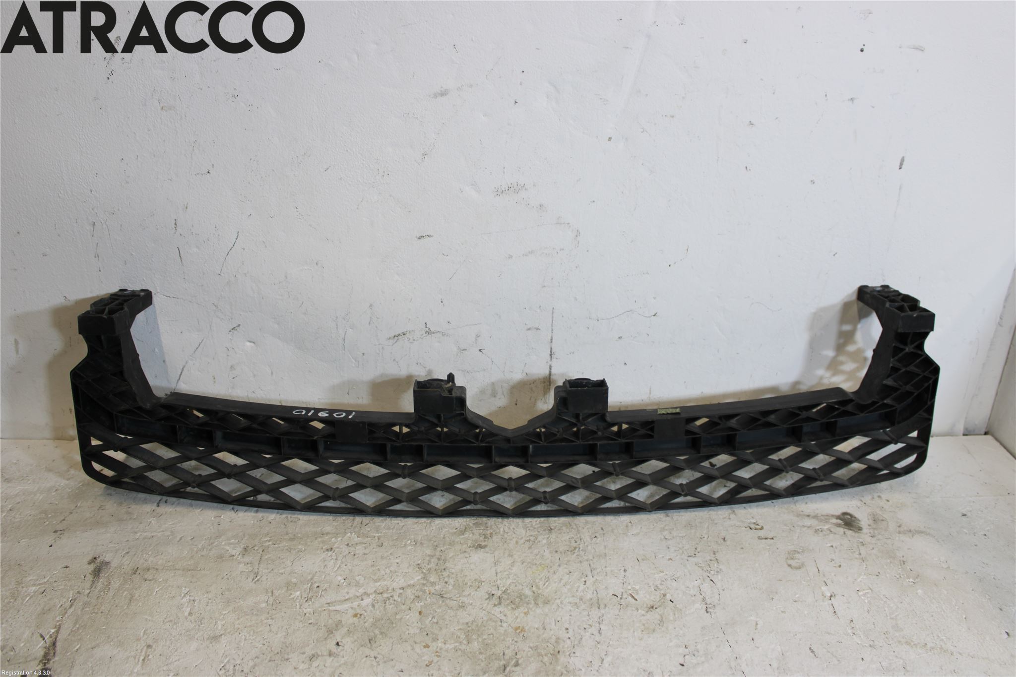 Volkswagen VW CRAFTER 06-16 Støtfanger Foran List