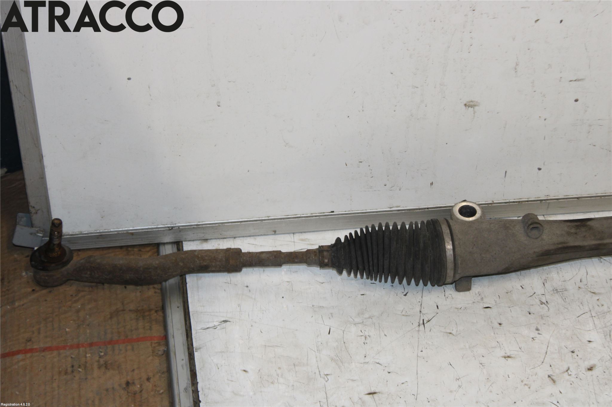 Toyota AVENSIS 09-15 Snekke - Tannstang