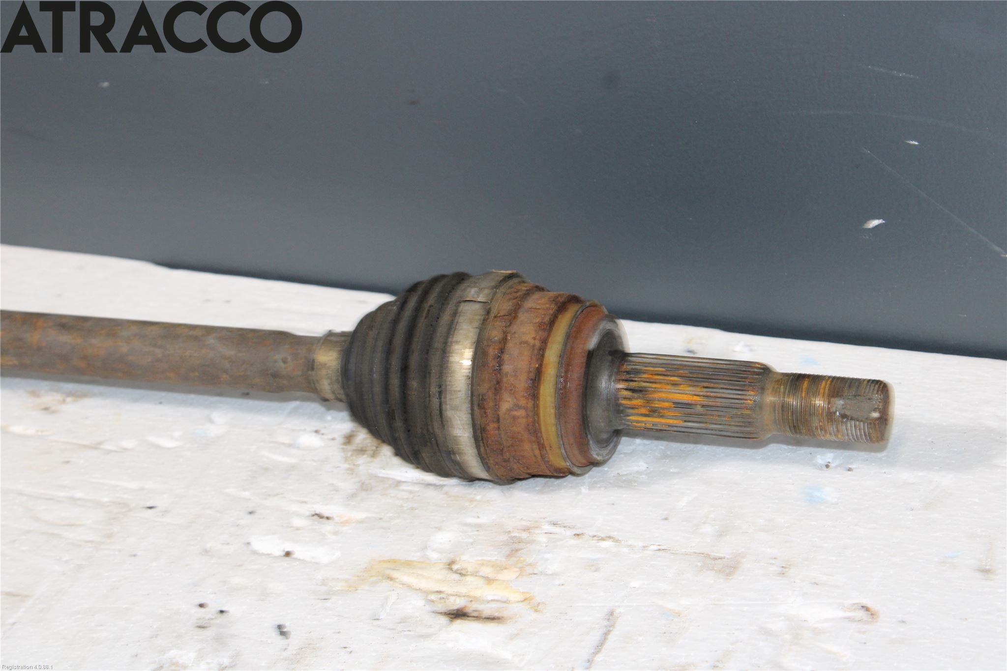 Toyota RAV 4 06-12 Drivaksel Foran Kompl Høyre