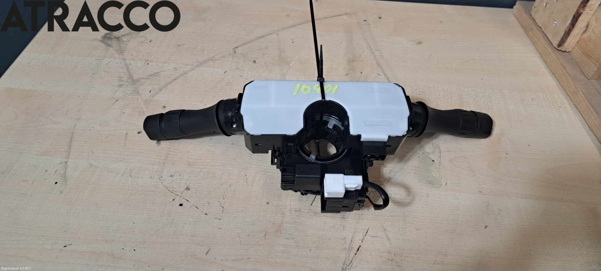 Nissan LEAF 18- Bryter Ratt Kombi H Og V