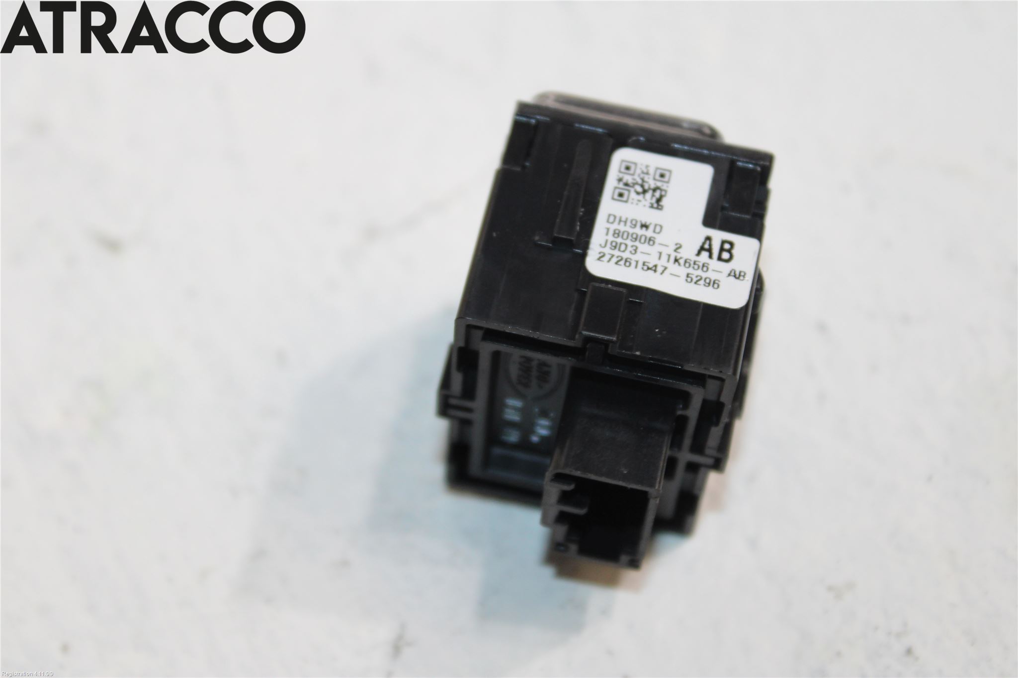 Jaguar I-PACE 18- Bryter Varsel (Nødblink)