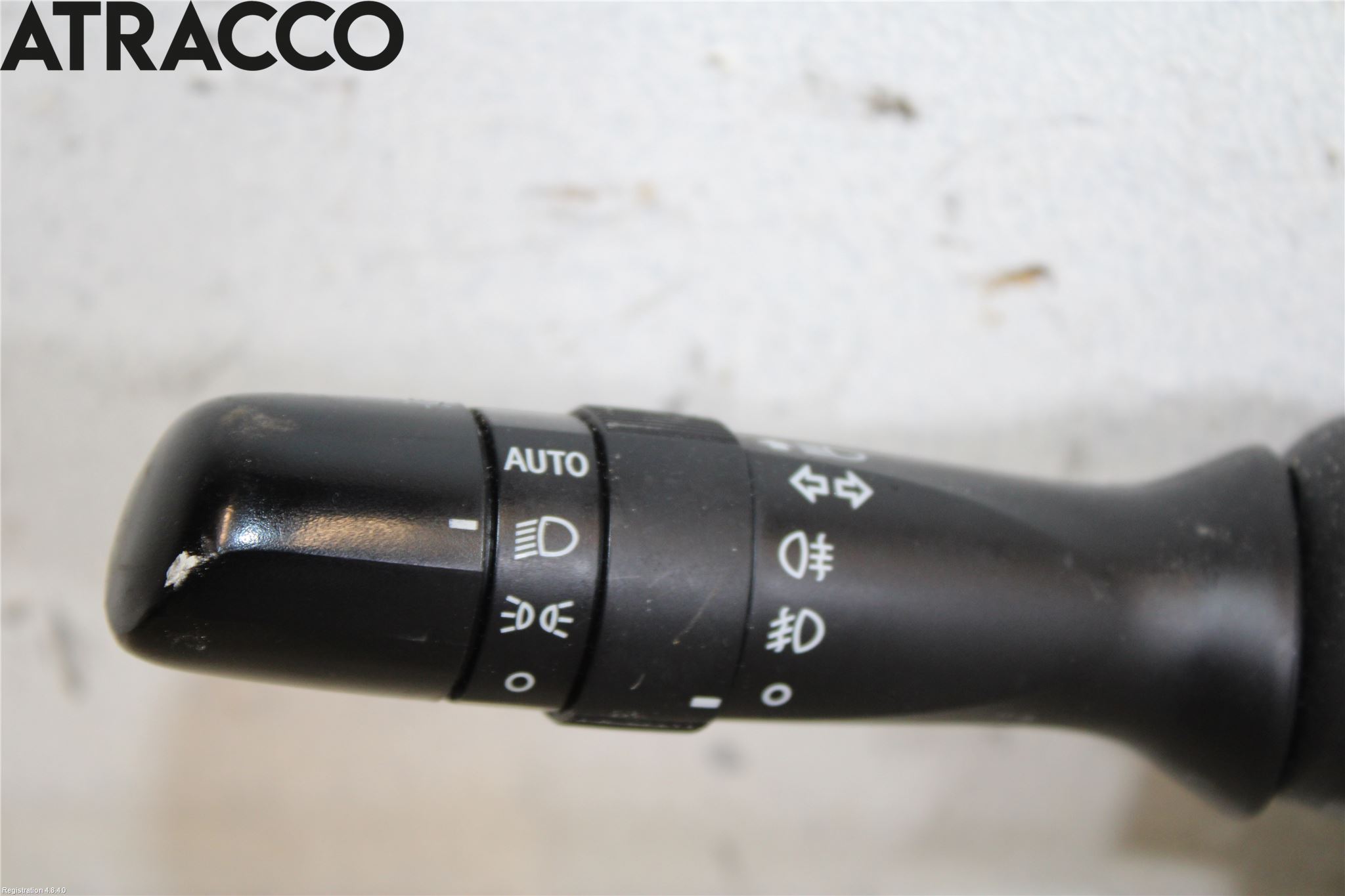 Toyota YARIS XP130 12-14 Bryter Ratt Kombi H Og V