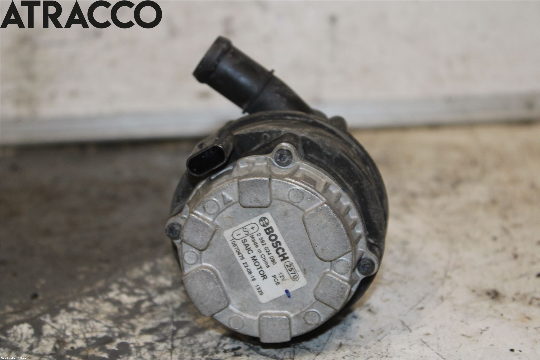 MG MARVEL R 22- Vannpumpe