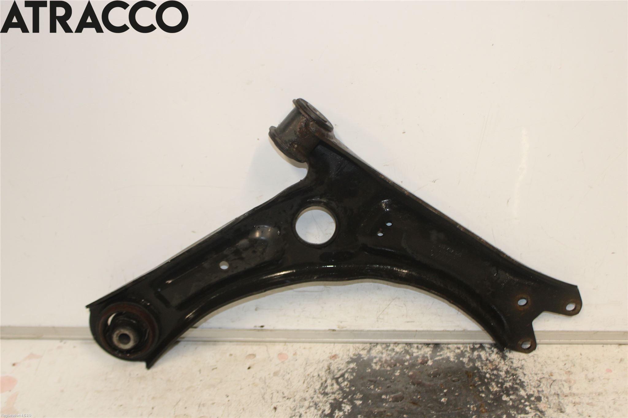 Volkswagen VW CADDY 16-20 Bærearm Foran Venstre Nedre