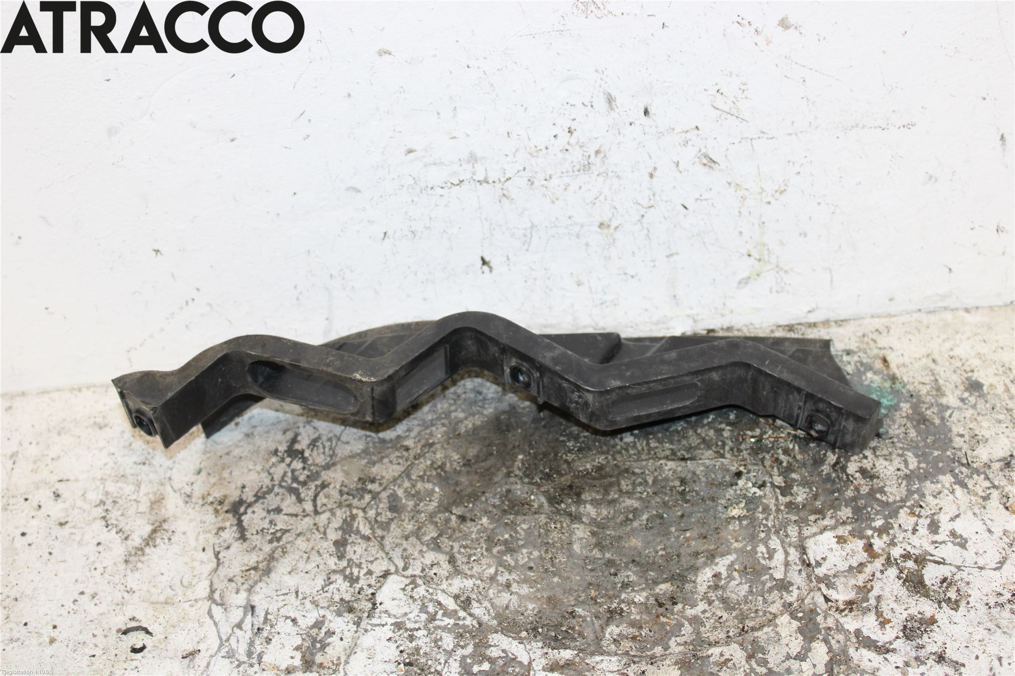 Volkswagen VW PASSAT 05-11 Støtfangerfeste Foran Høyre