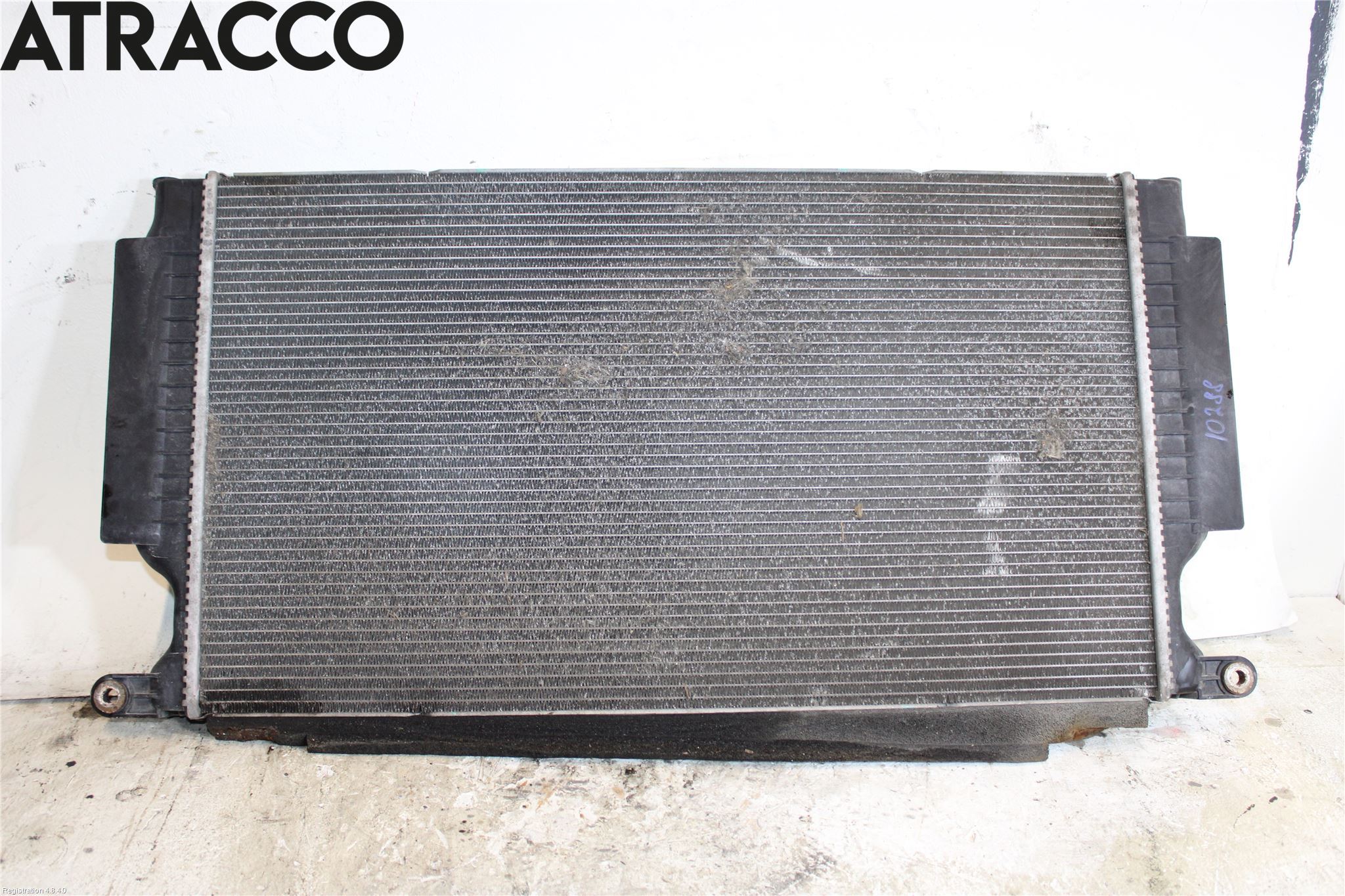 Toyota AVENSIS 09-15 Radiator Manuell