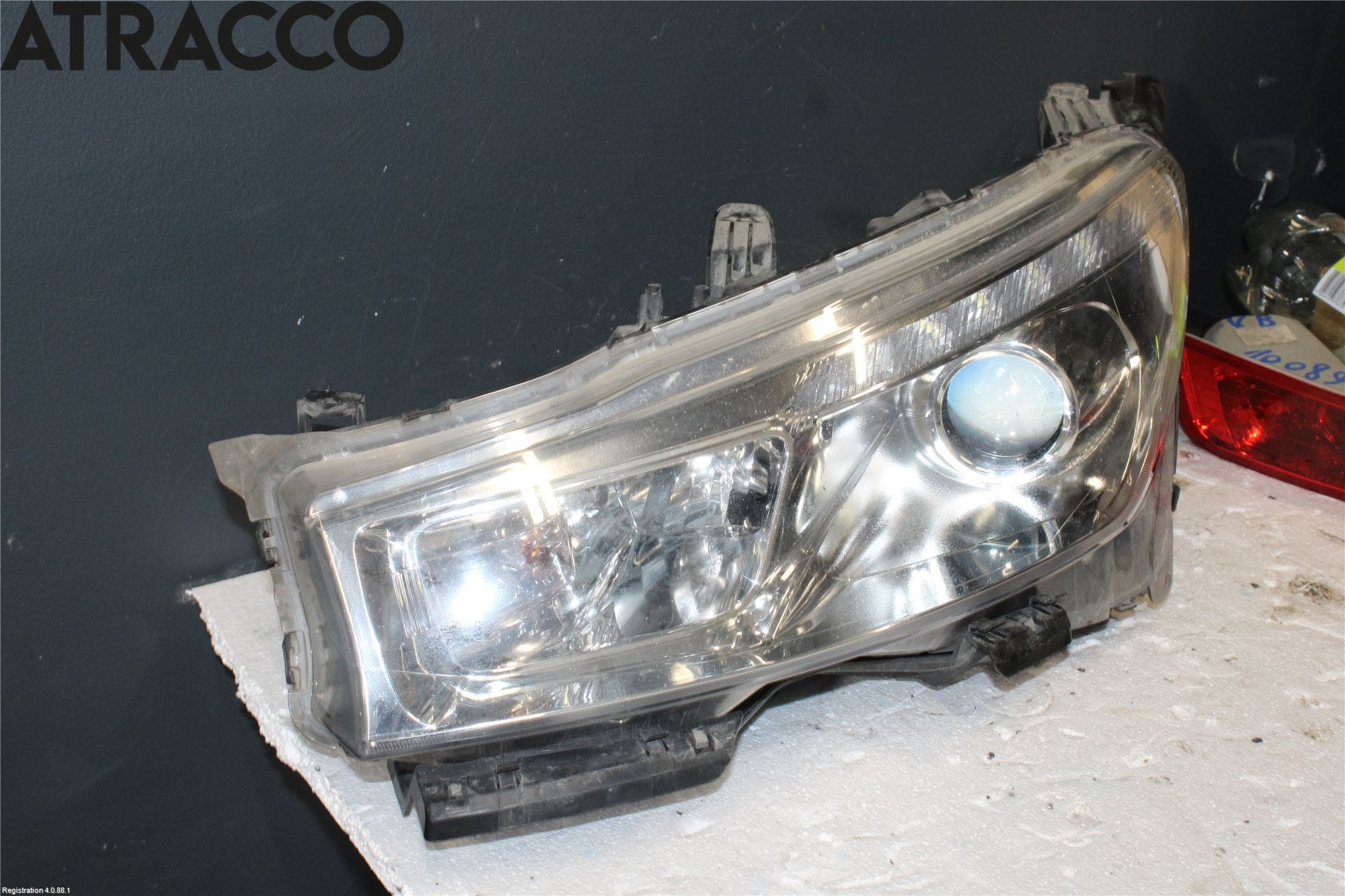 Peugeot 4008 Frontlykt Venstre