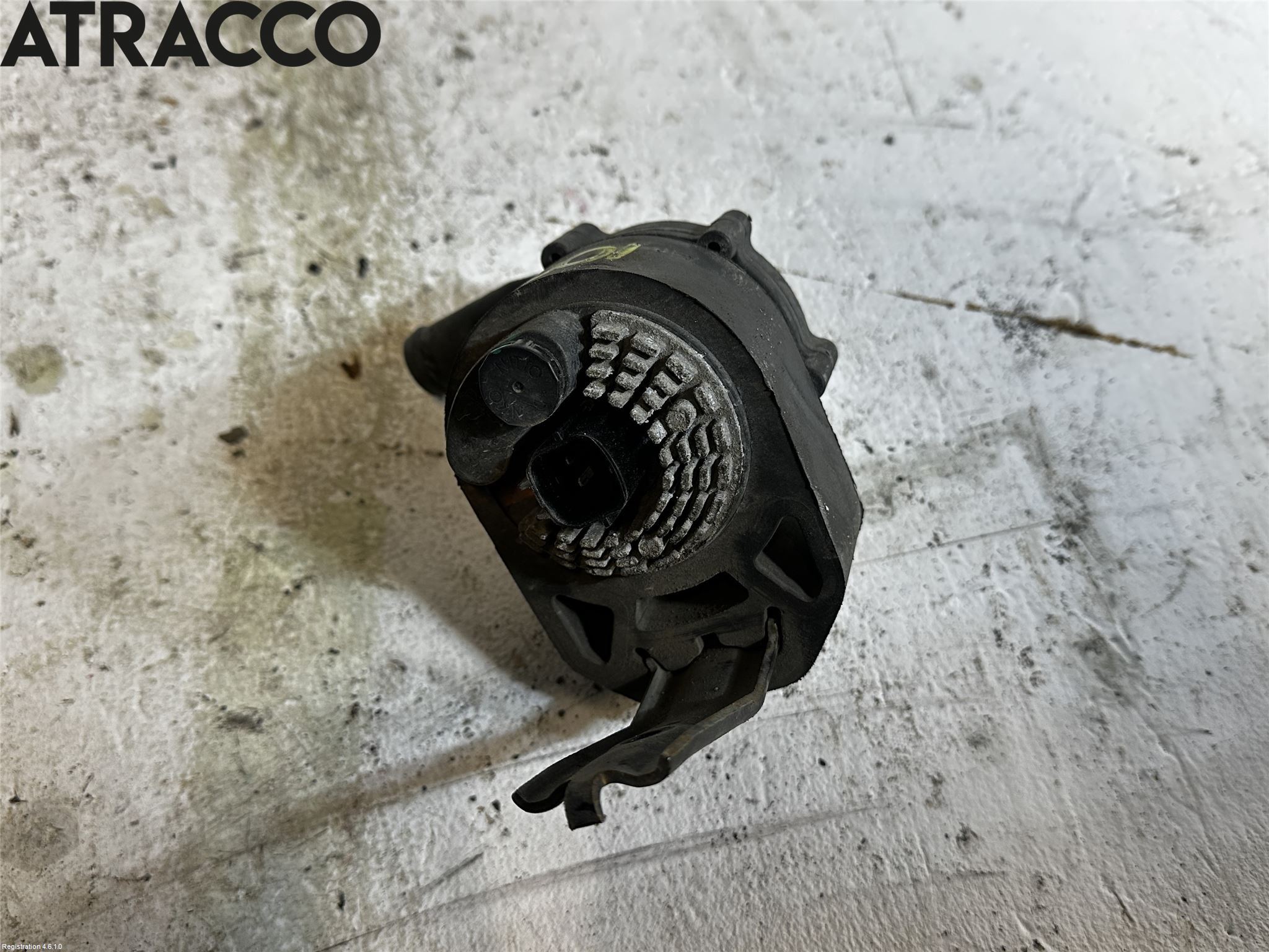 Tesla MODEL S 13- Vannpumpe