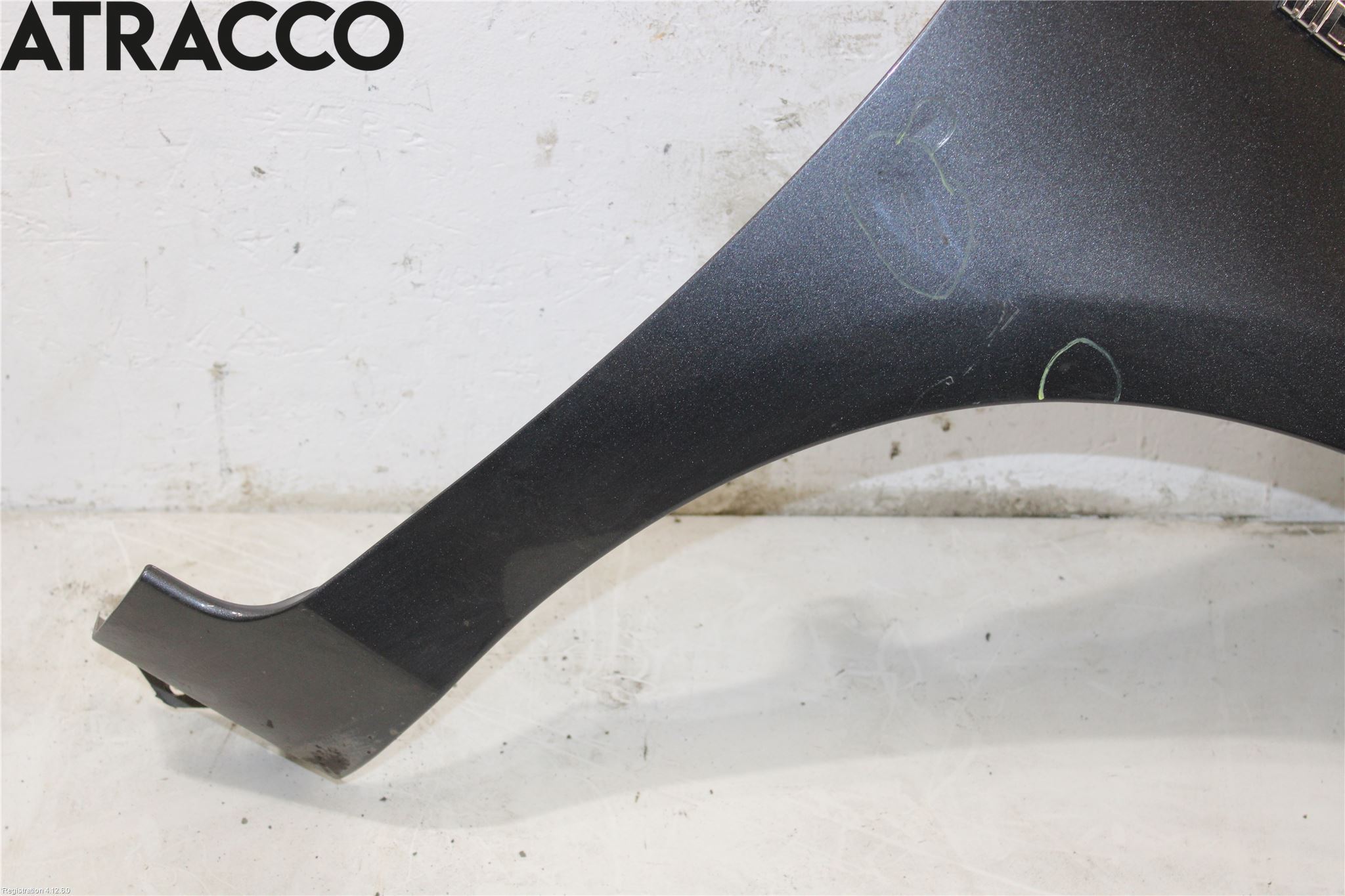 Toyota YARIS XP130 12-14 Skjerm Foran Høyre