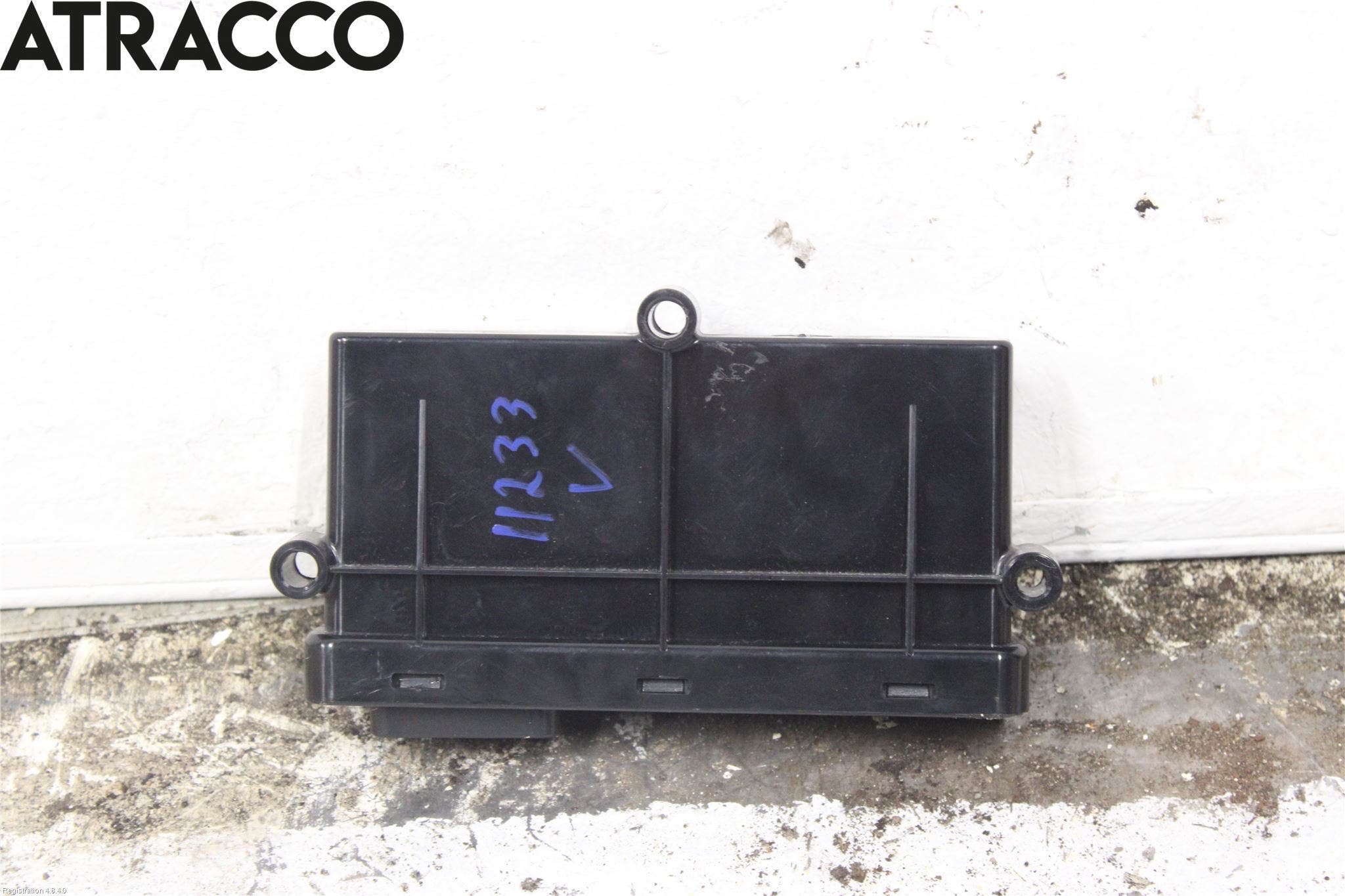 Tesla MODEL S 13- Styreenhet Dør