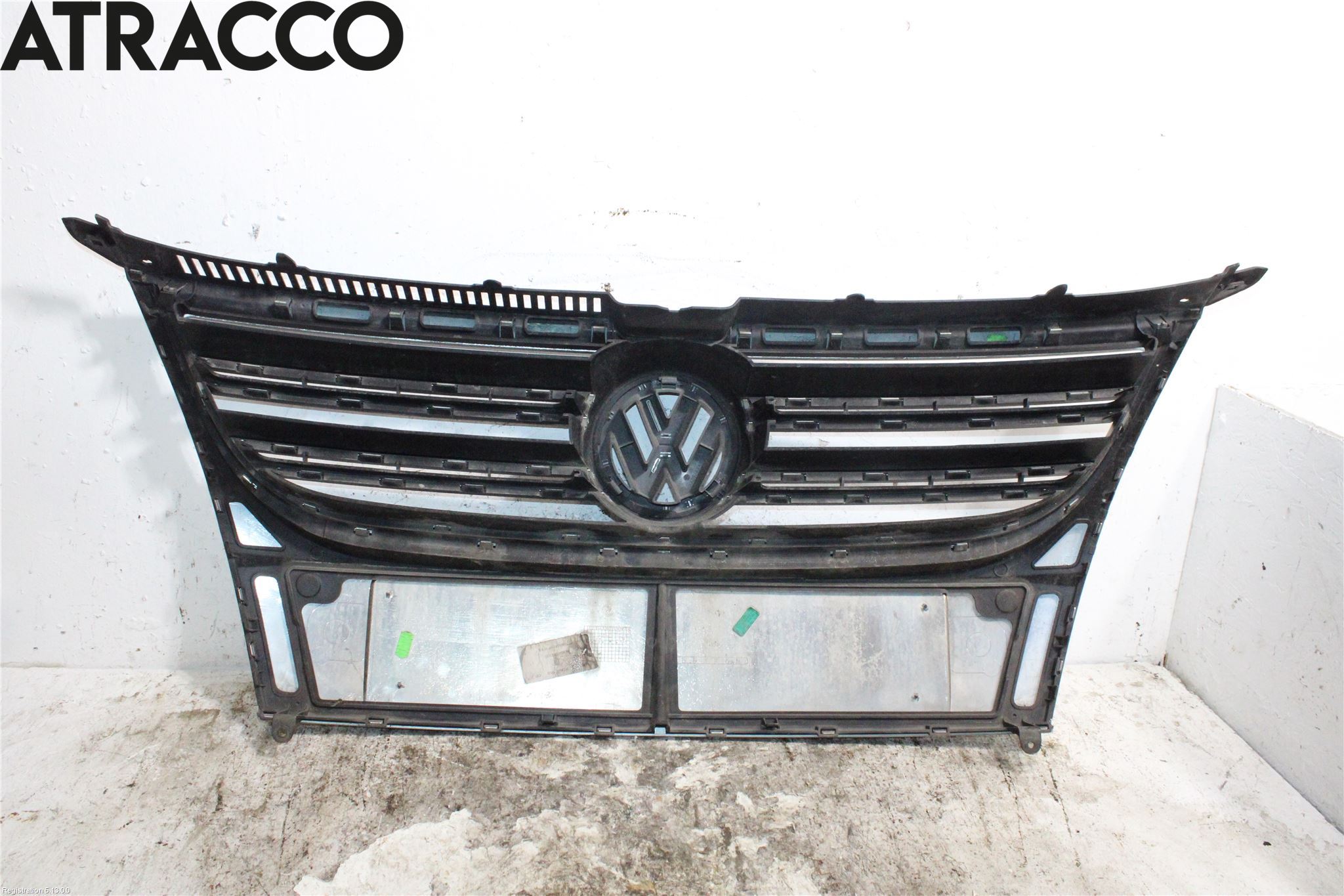 Volkswagen VW TOURAN 03-10 Grill Komplett