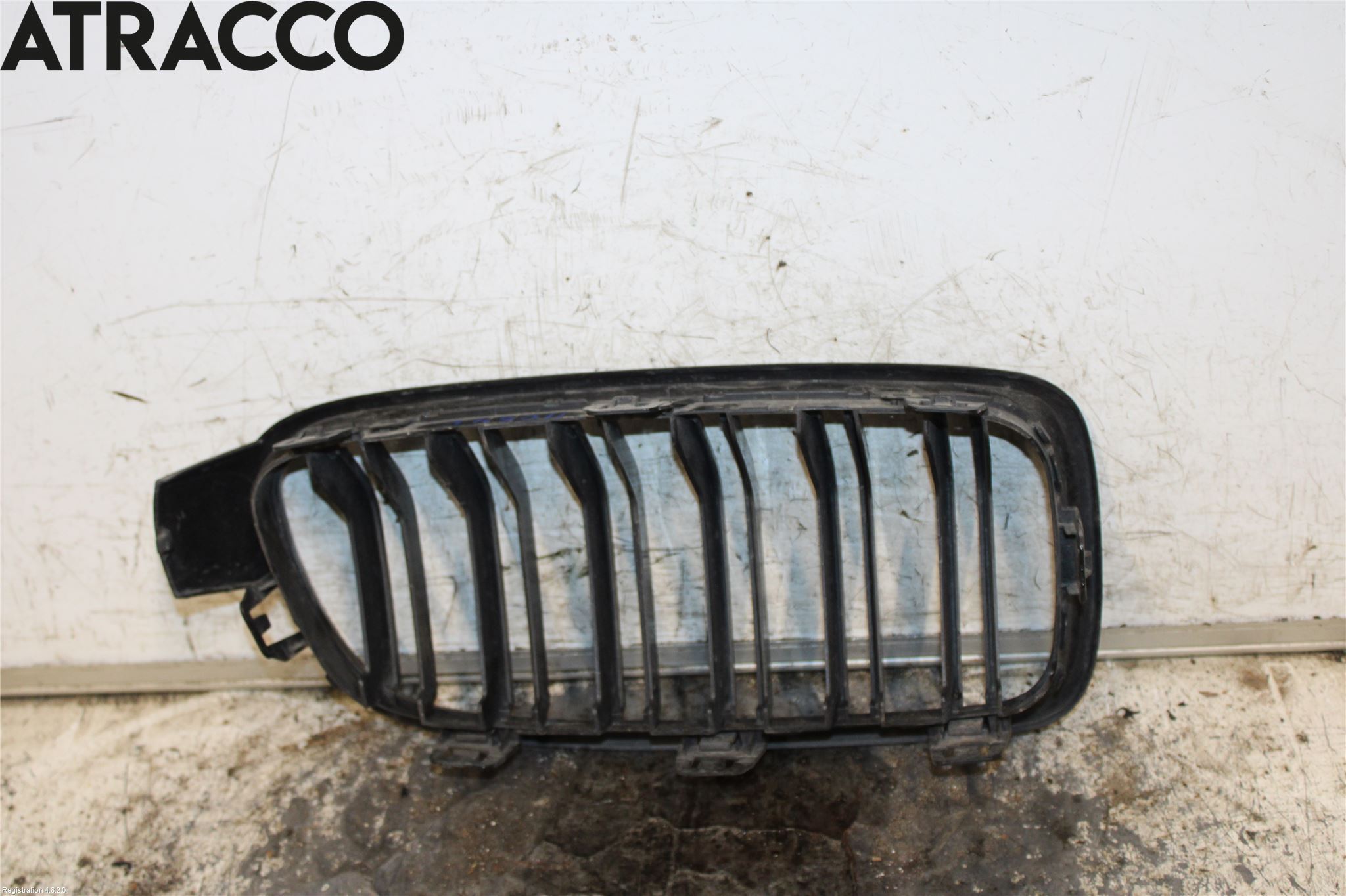 BMW 3 F30/F31/F80 12-19 Grilldel Venstre