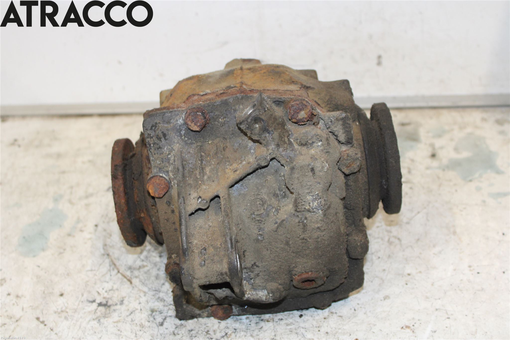 BMW 3 E46      98-05 Bakaksel Kardang Bak -Diff