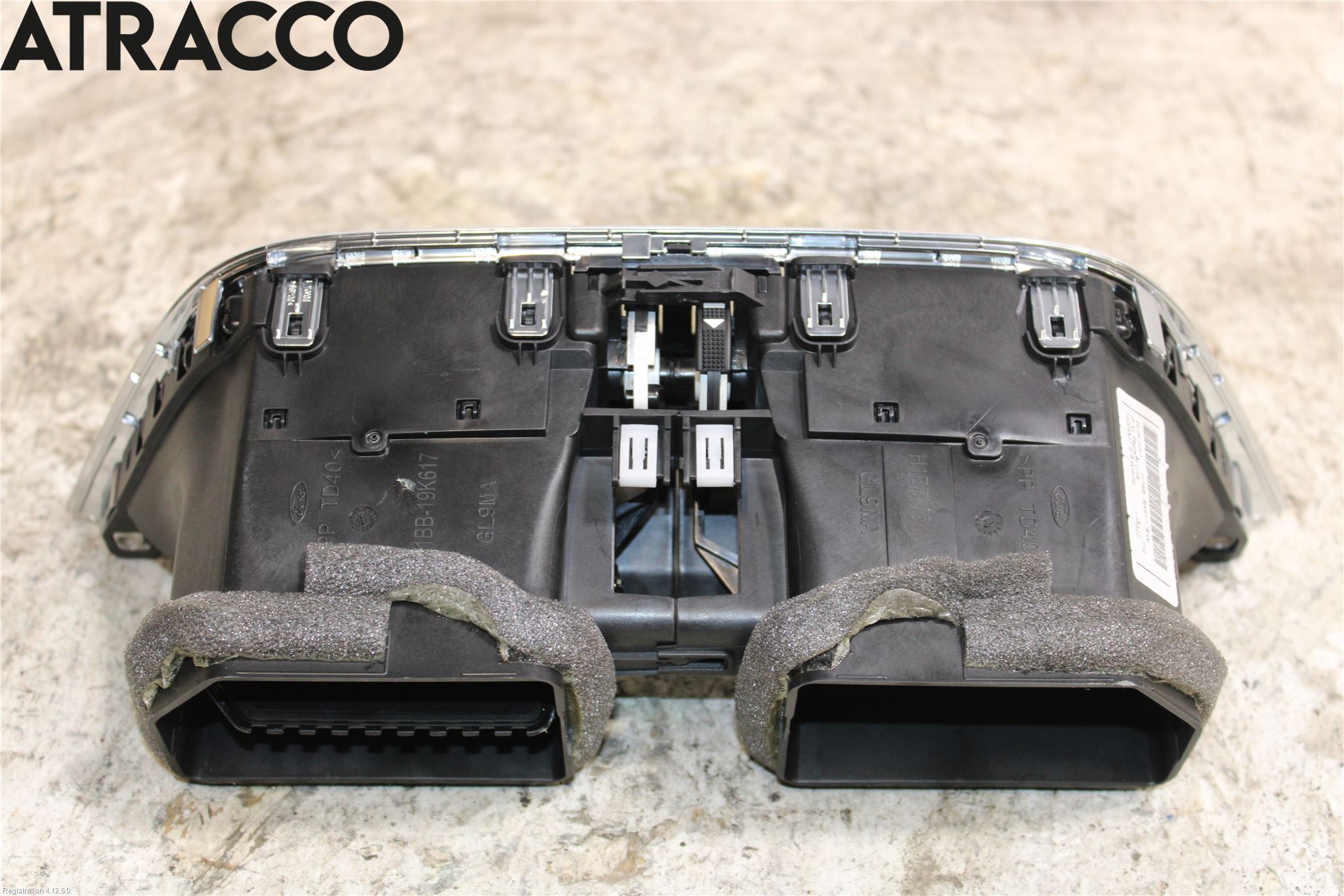 Ford FIESTA (VII) 18-23 Dashbord Kanal - Dyse