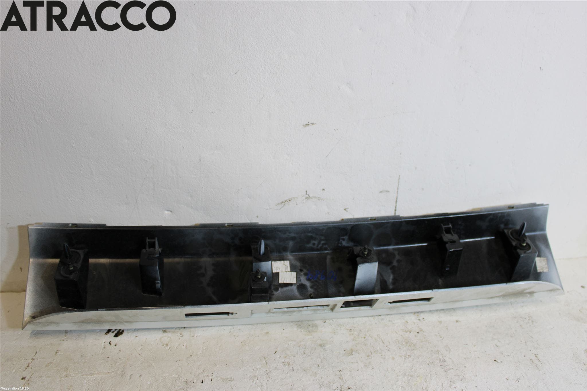 Peugeot 2008/E-2008 20- List Bak-Bakluke