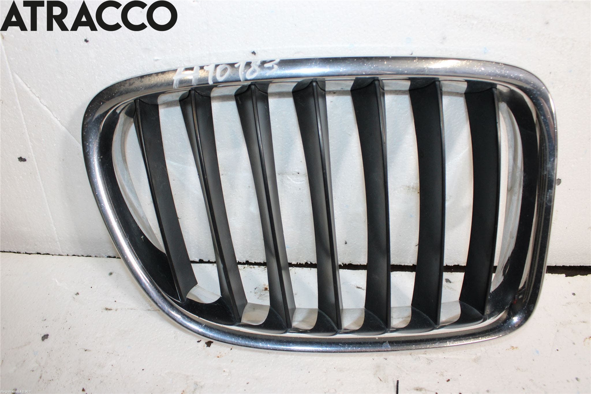 BMW X1 E84 10-15 Grilldel Høyre