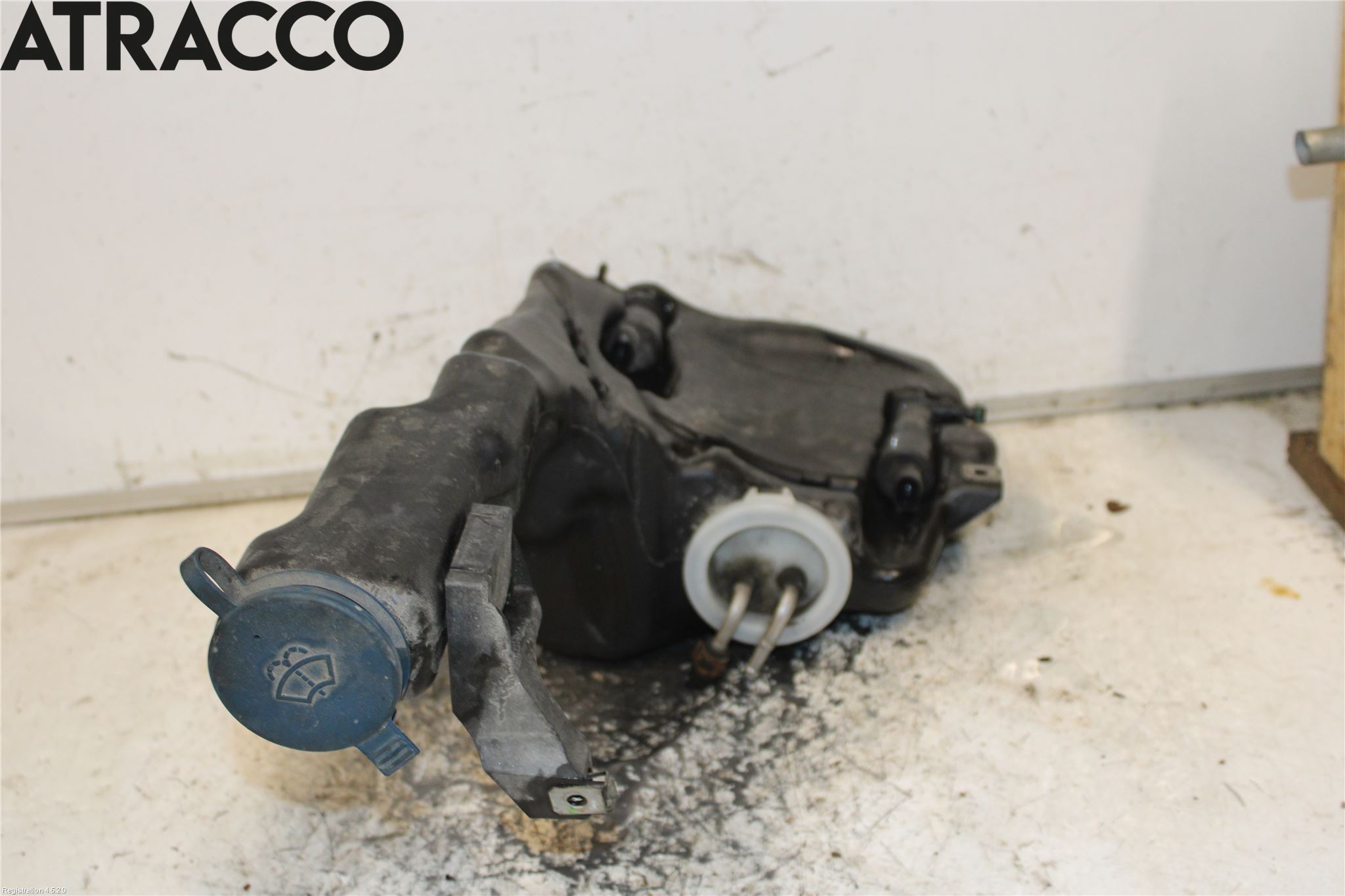 Mercedes-Benz MB E-KLASS (W212) 09-16 Spylerbeholder Frontrute