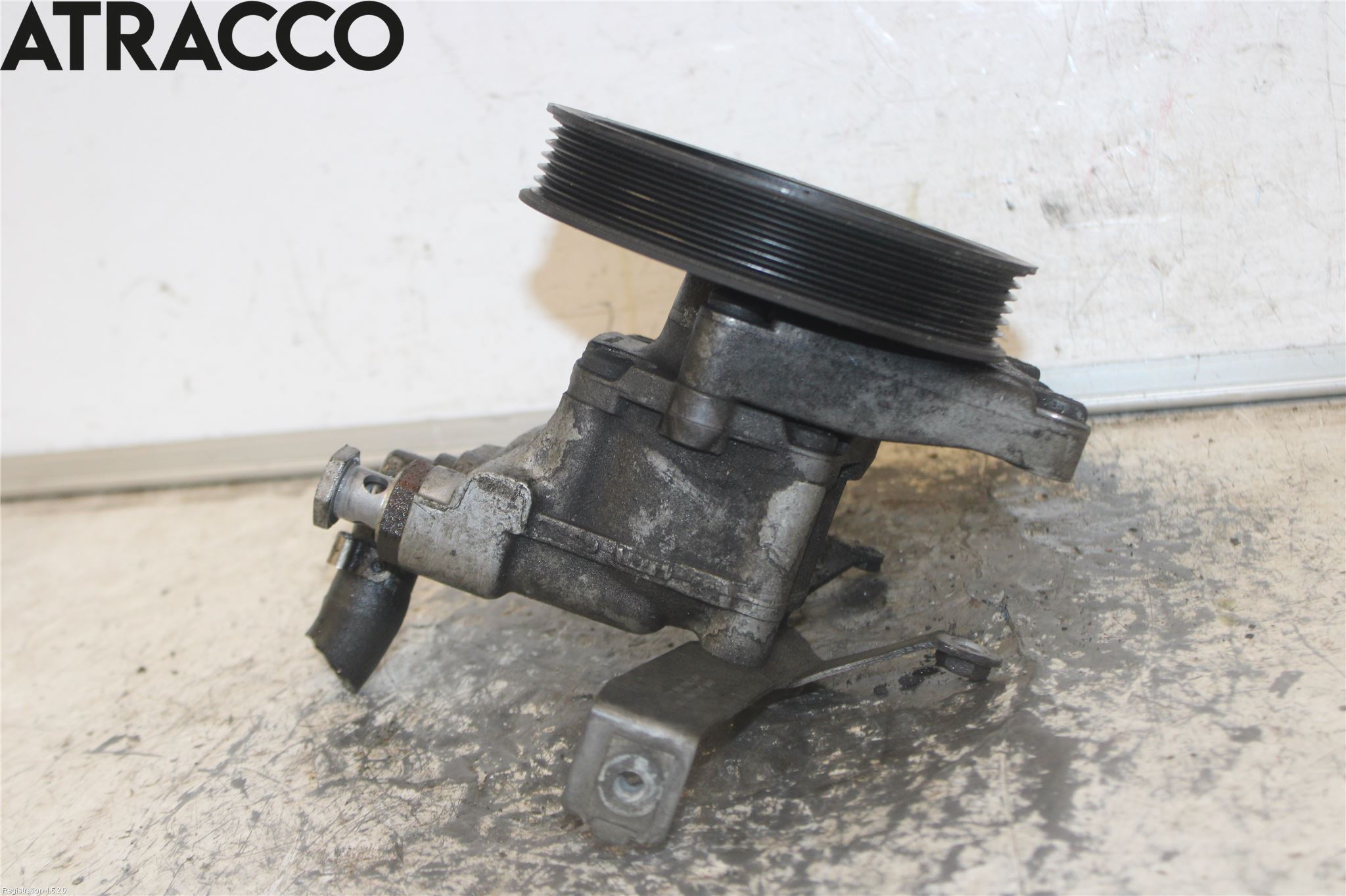 BMW 5 E60/61 Sed/Tou 02-10 Servo Pumpe