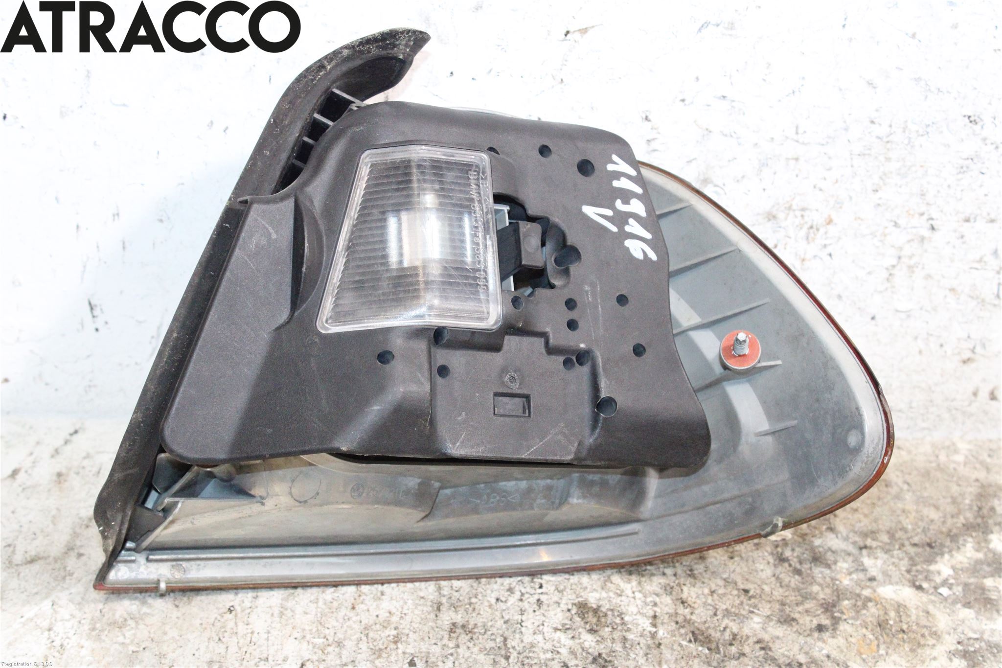 BMW 3 E46      98-05 Baklykt Venstre