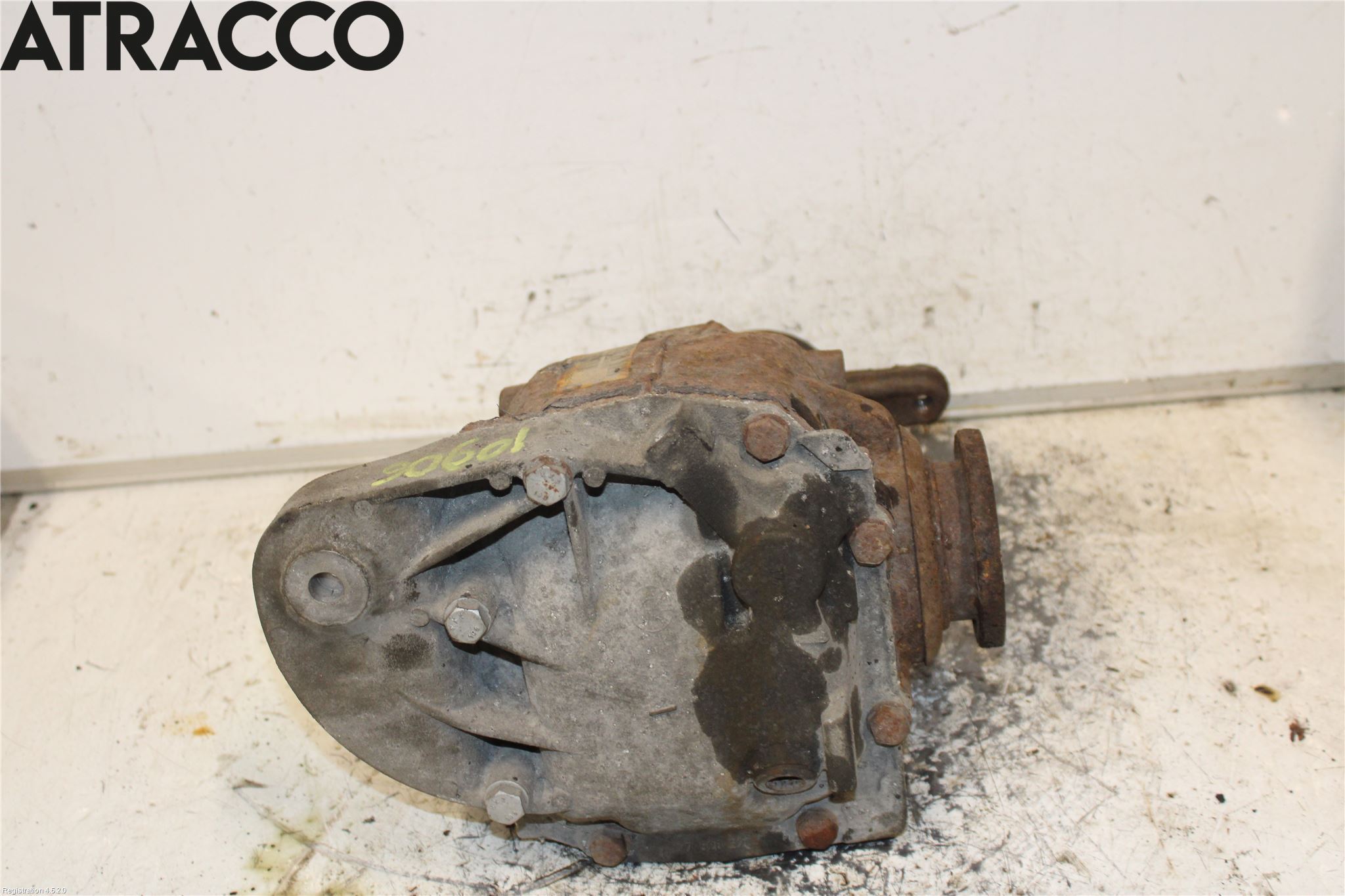 BMW 5 E60/61 Sed/Tou 02-10 Bakaksel Kardang Bak -Diff