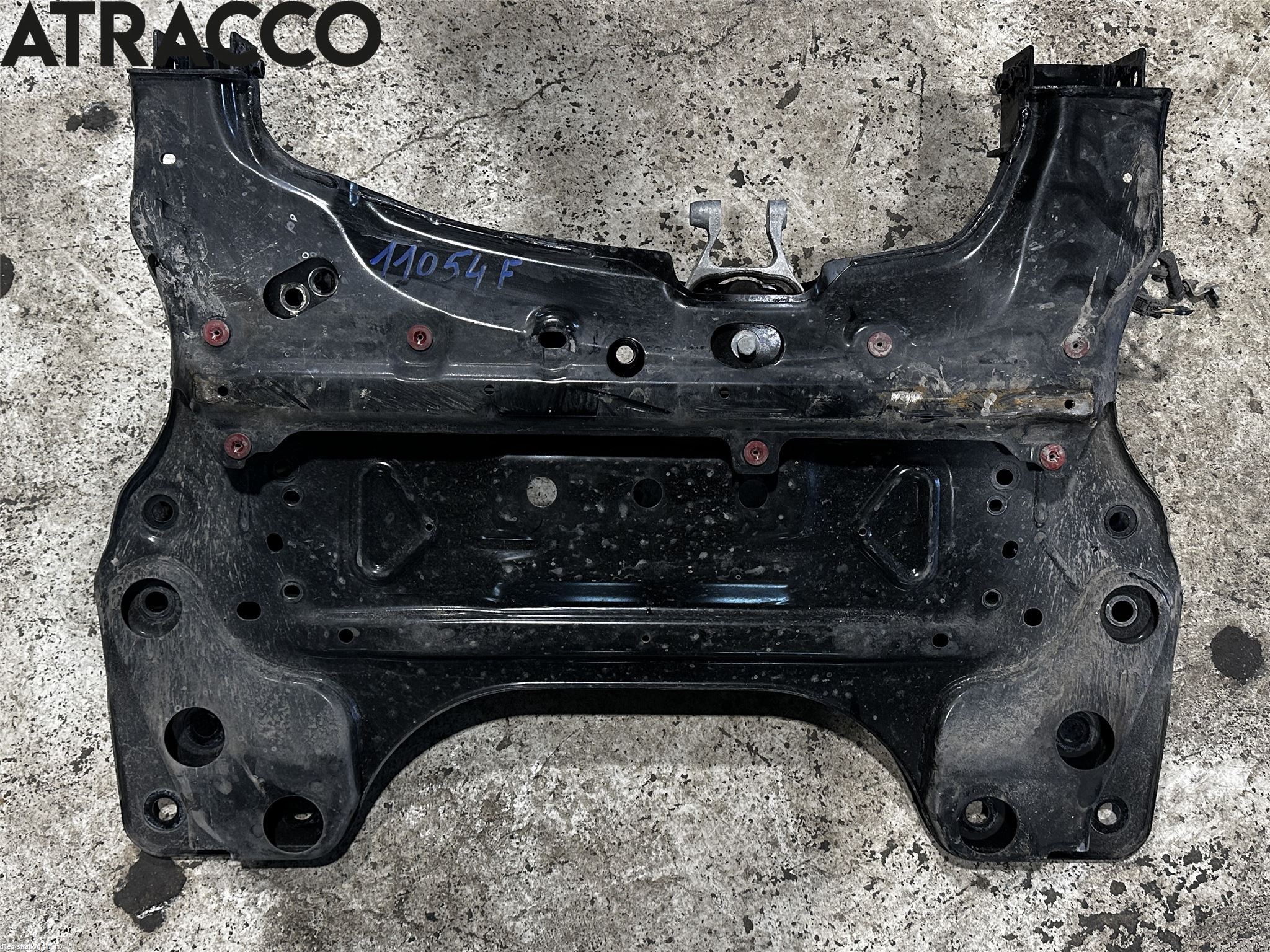 Volvo XC40/RECHARGE 18- Travers Feste