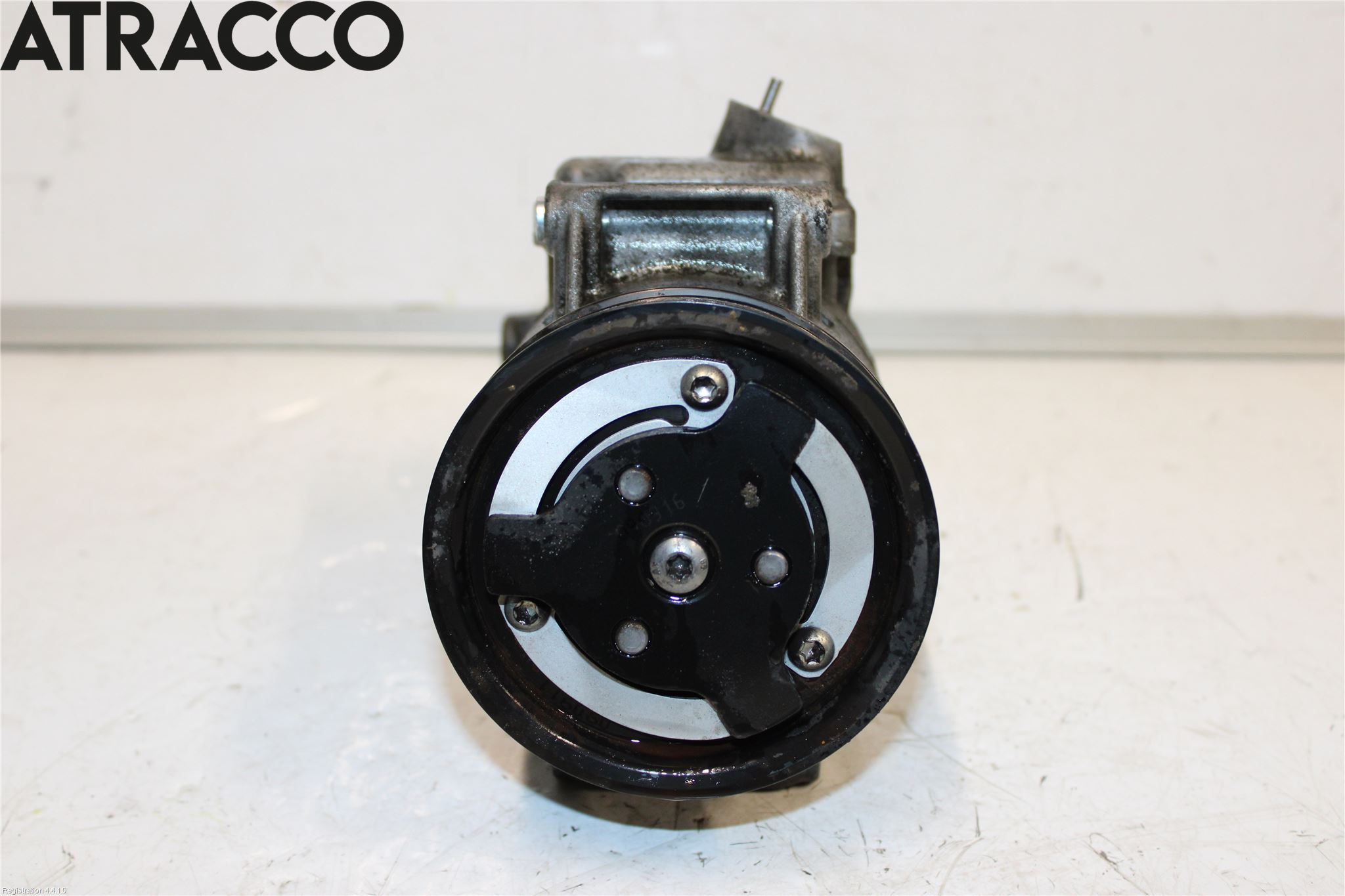 Volkswagen VW GOLF VI 09-13 Varme Ac Kompressor