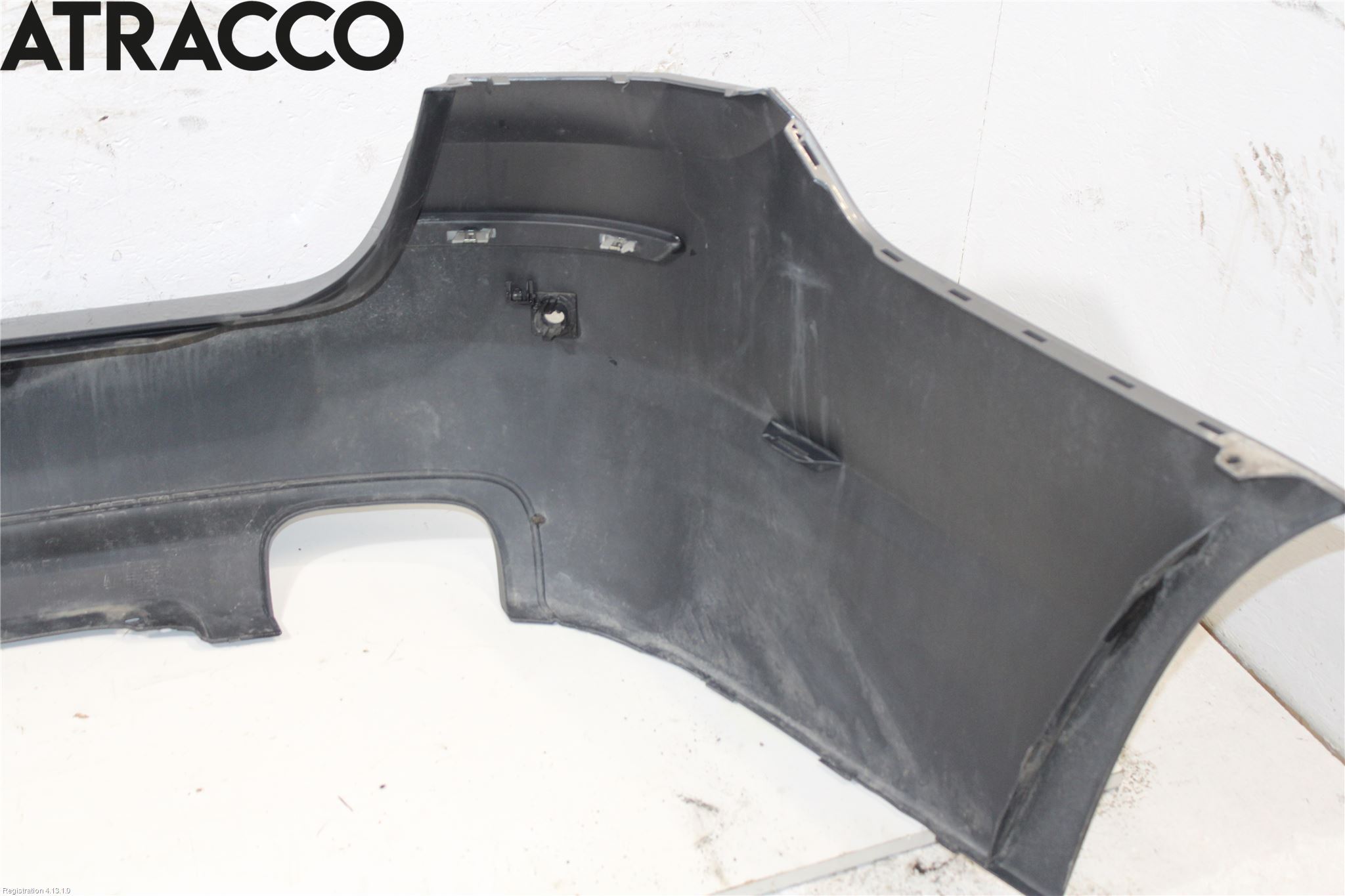 BMW 5 F10/F11/F18 09-17 Støtfanger Bak