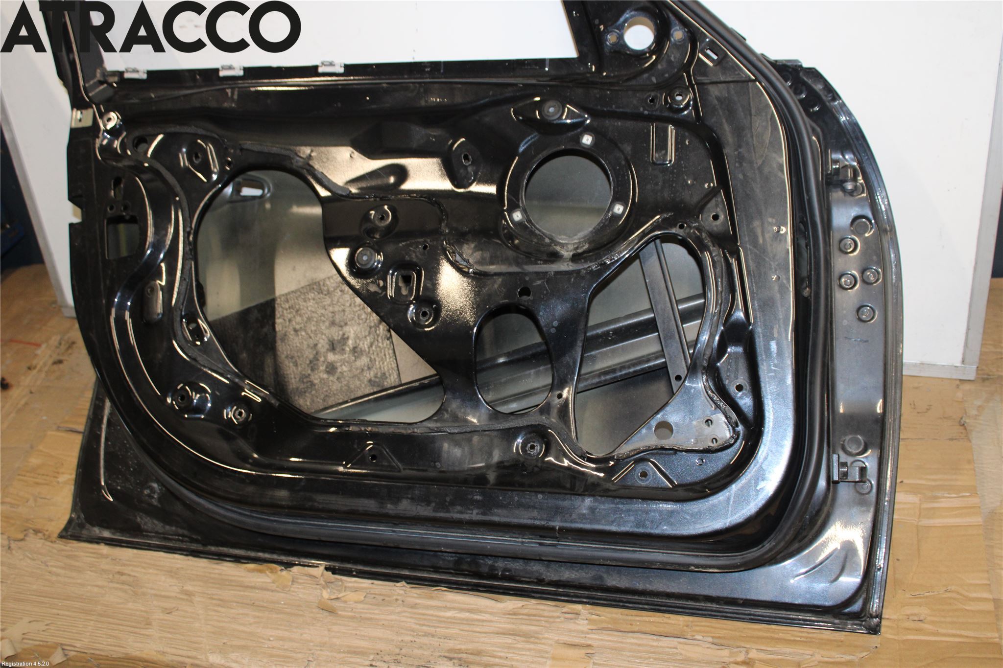 BMW 3 F30/F31/F80 12-19 Dør 4D Foran Venstre