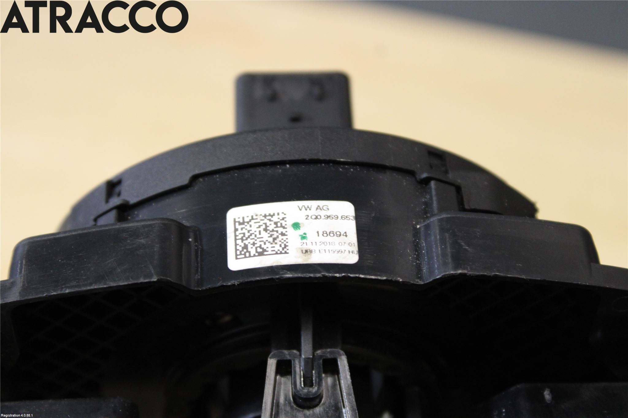 Volkswagen VW POLO 10-17 Bryter Ratt Kombi H Og V