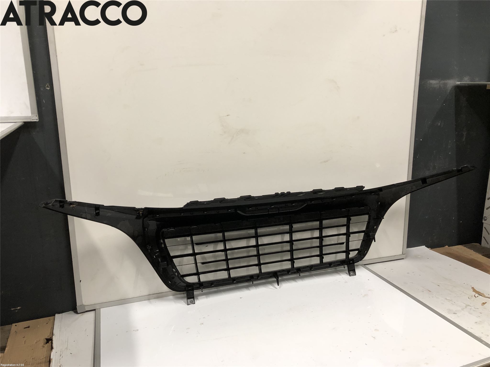 Peugeot BOXER/E-BOXER 15- Grilldel Midt