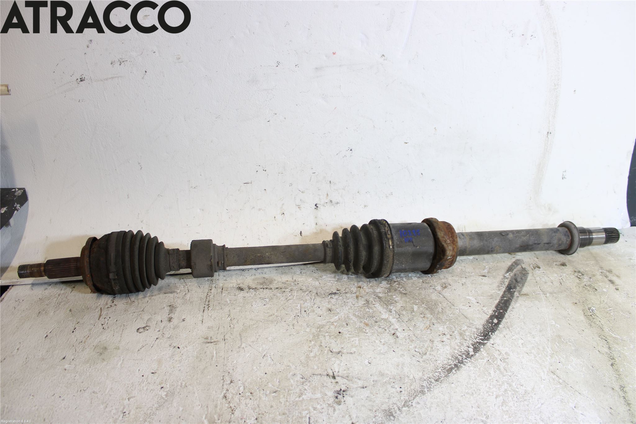 Toyota AVENSIS 09-15 Drivaksel Foran Kompl Høyre